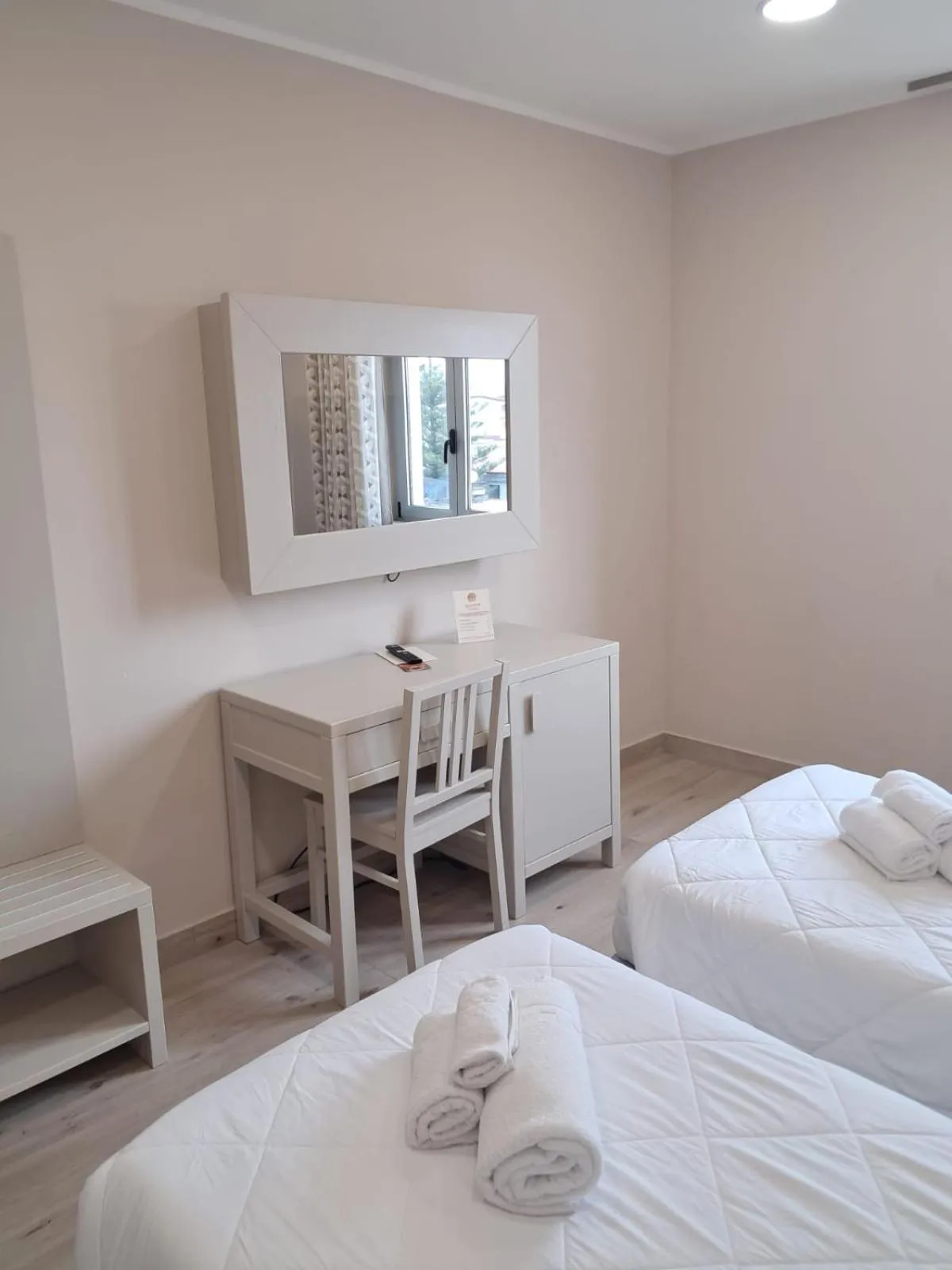 TV and multimedia, Bed in Hotel Palace Gioia Tauro