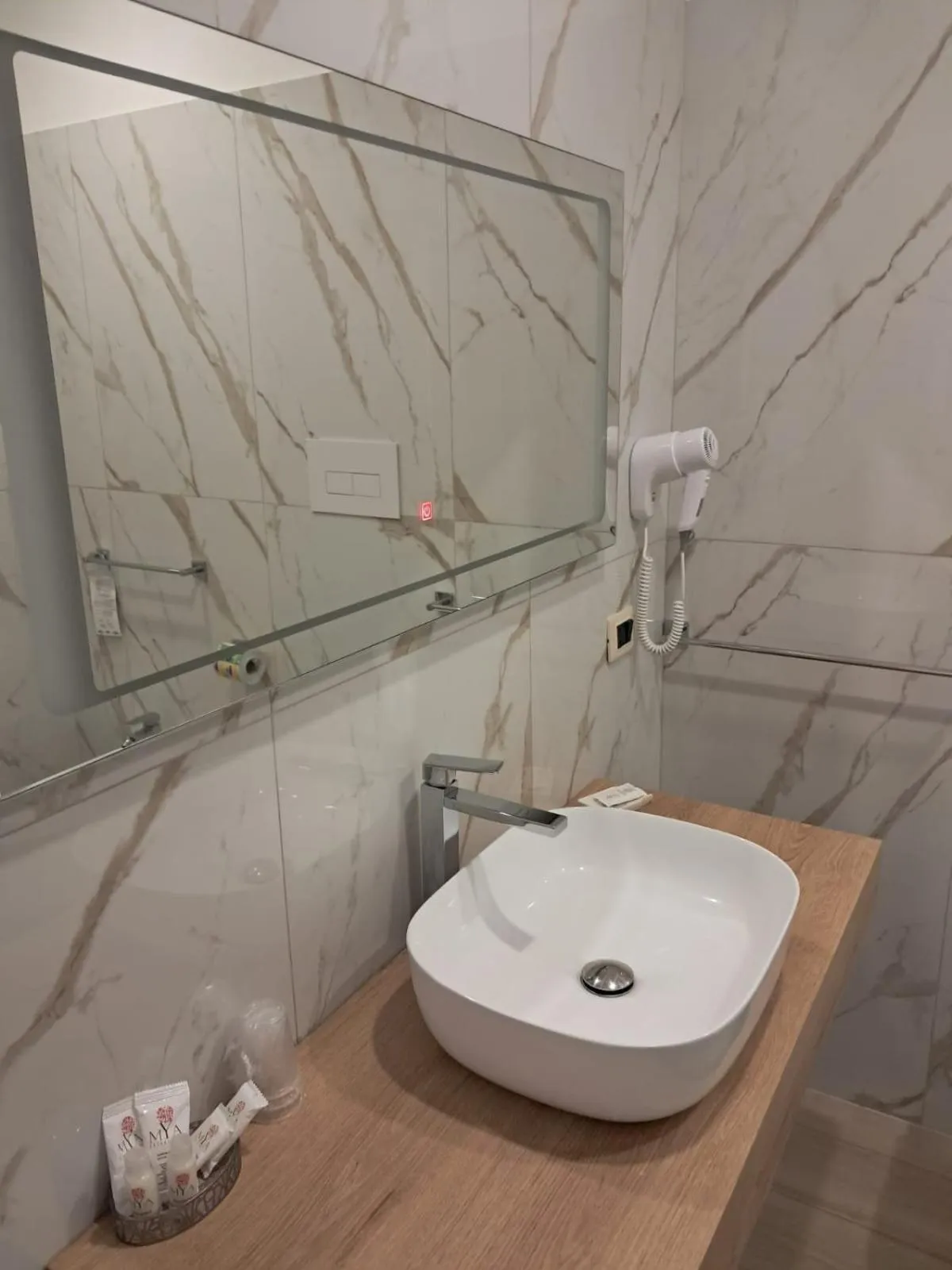 Bathroom in Hotel Palace Gioia Tauro