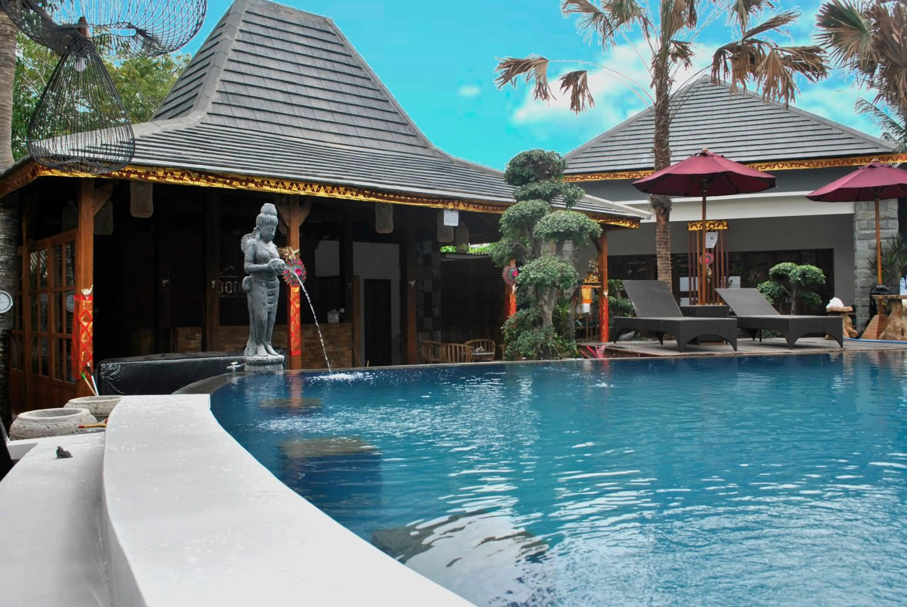 Swimming pool in LGood Lembongan Island Villas