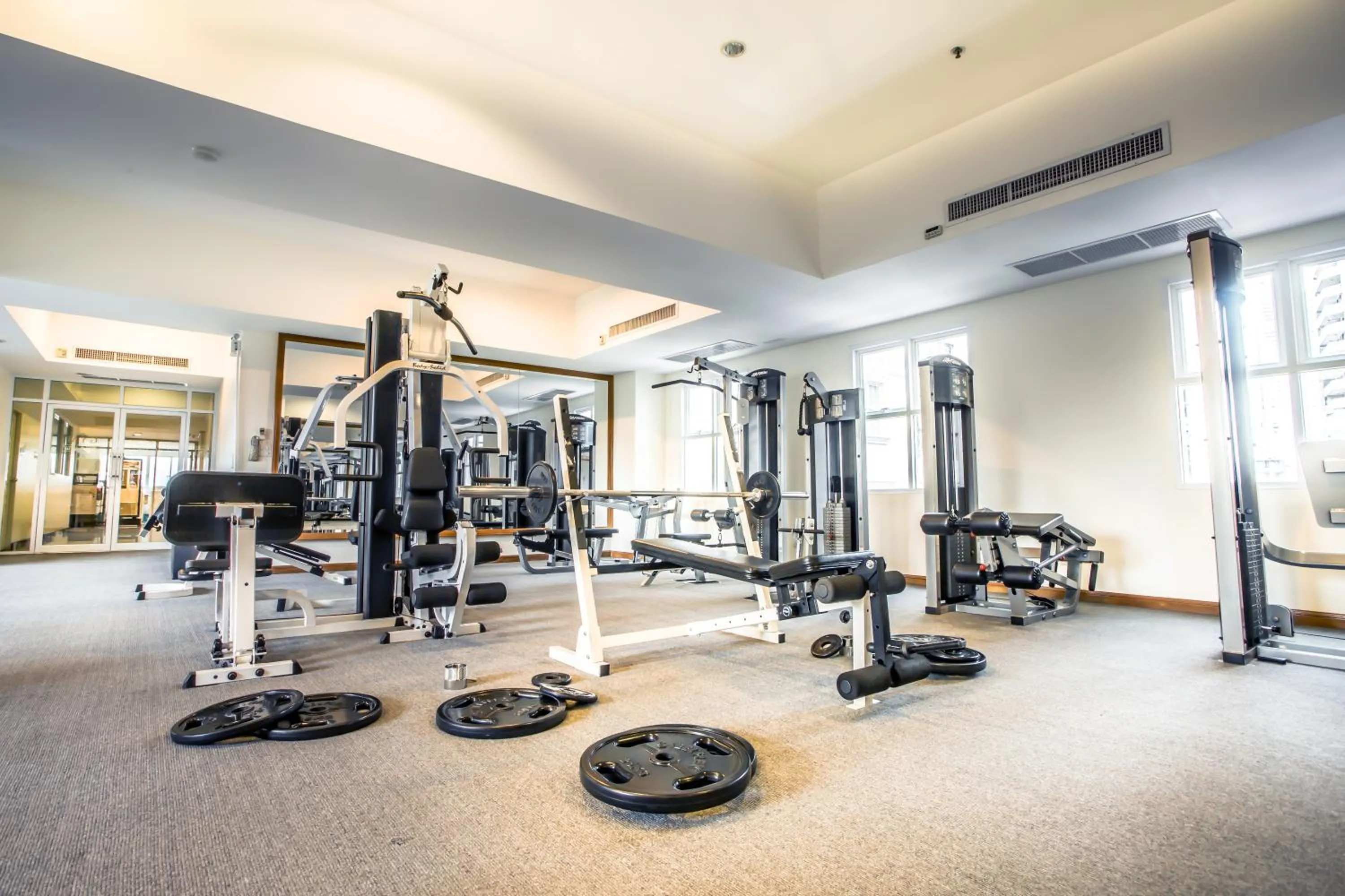 Fitness centre/facilities in Hope Land Hotel Sukhumvit 24