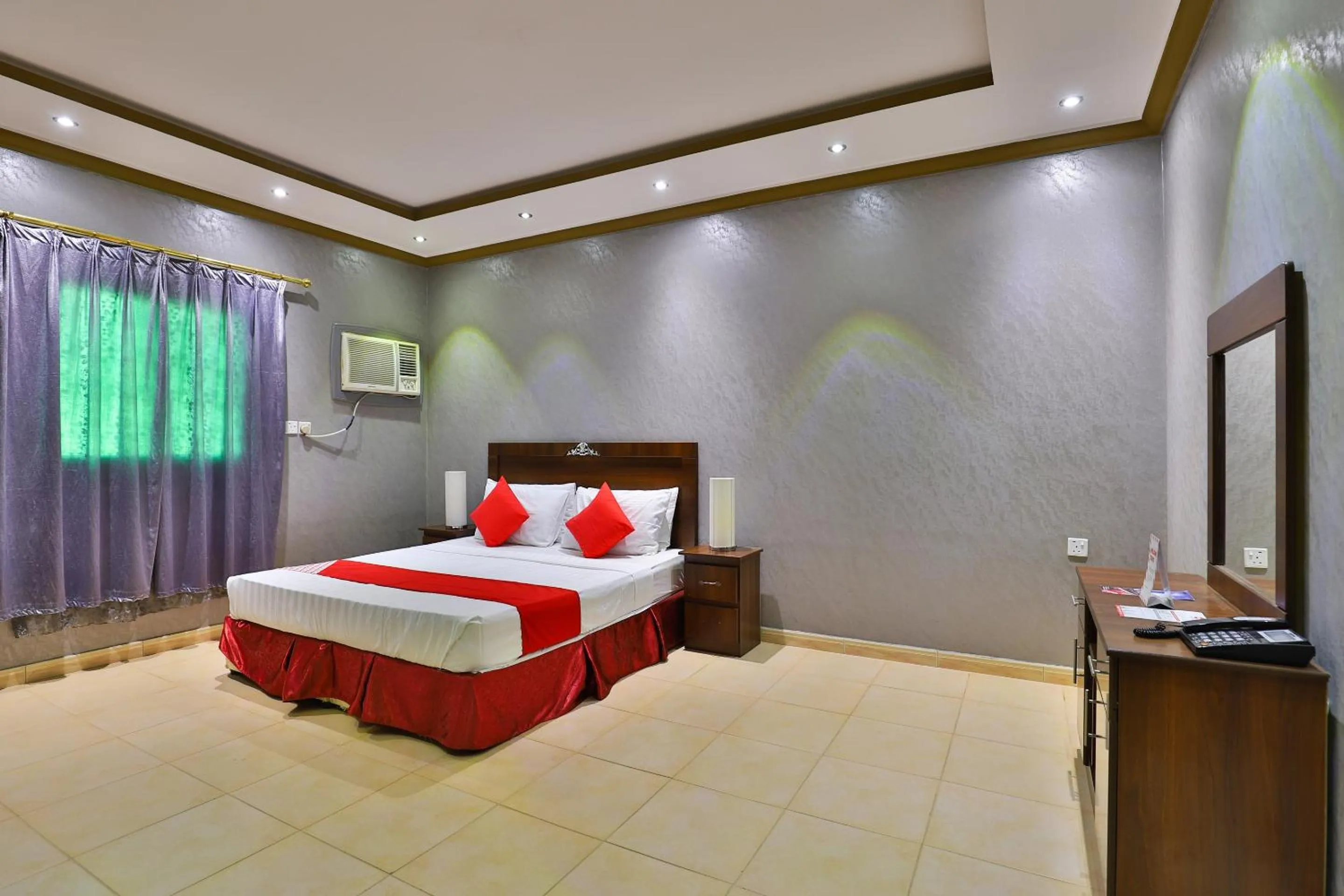 Bedroom in OYO 273 Star Yanbu Hotel Suites