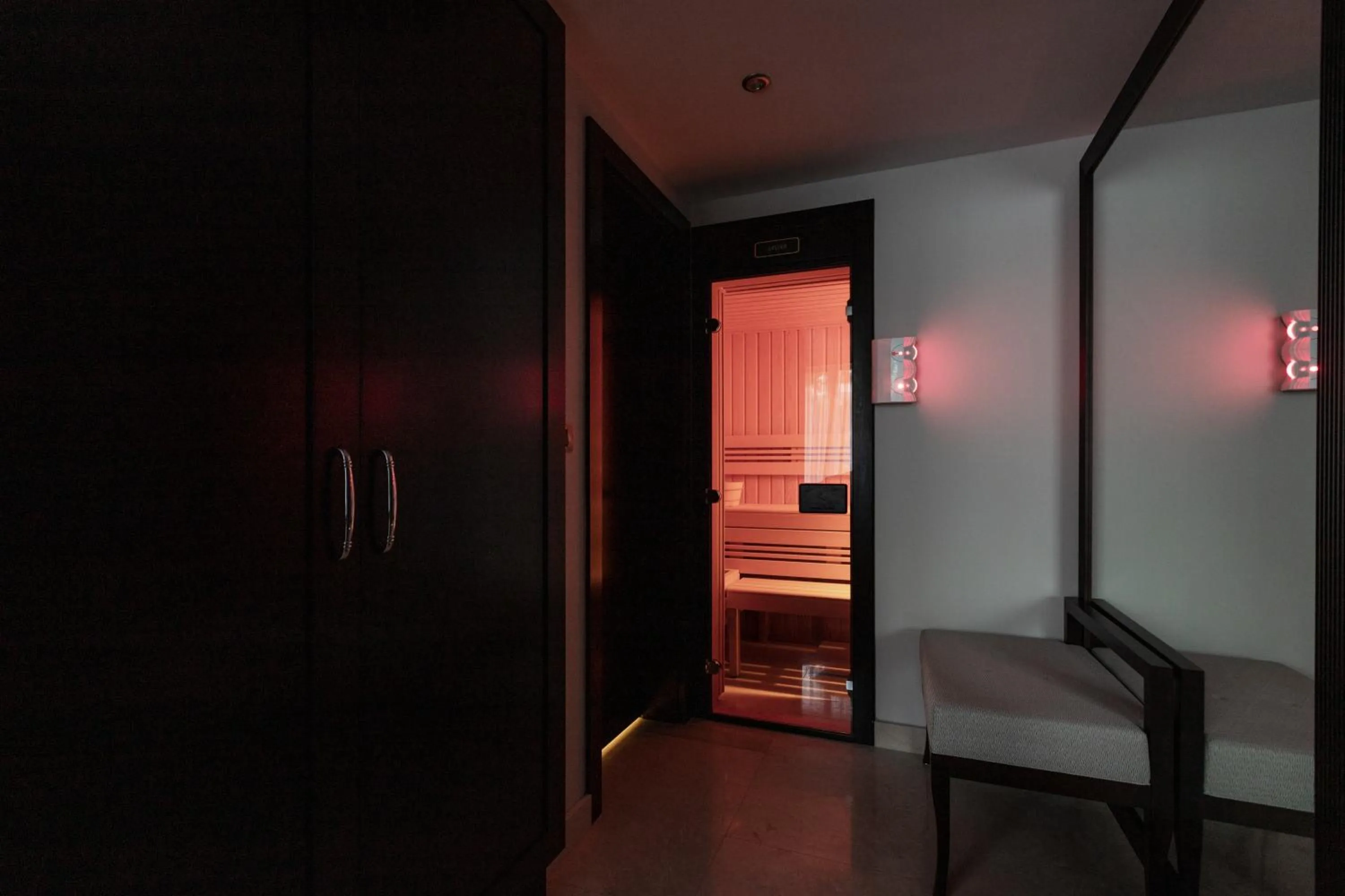 Spa and wellness centre/facilities in GARNI HOTEL AMI