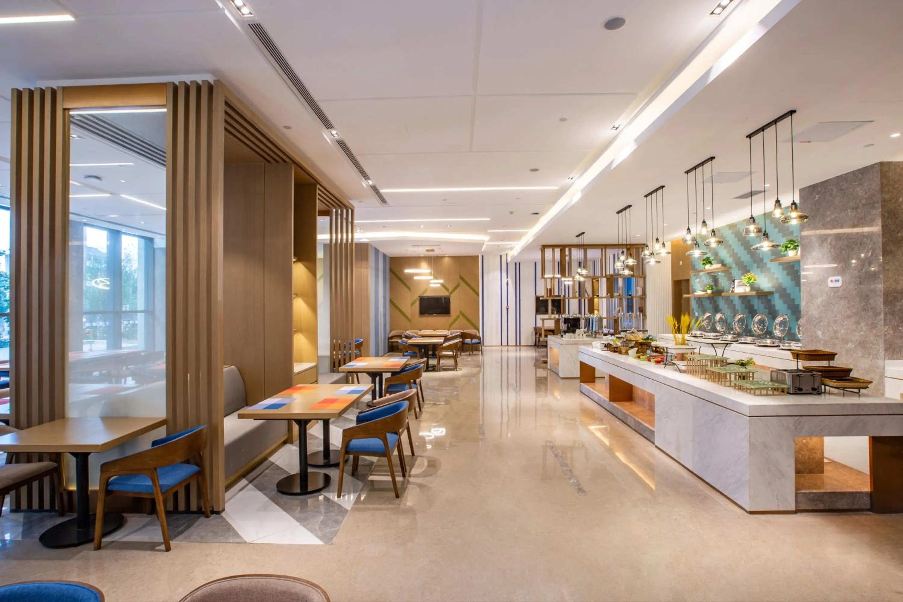 Restaurant/places to eat in Holiday Inn Express Changzhou Xinbei by IHG