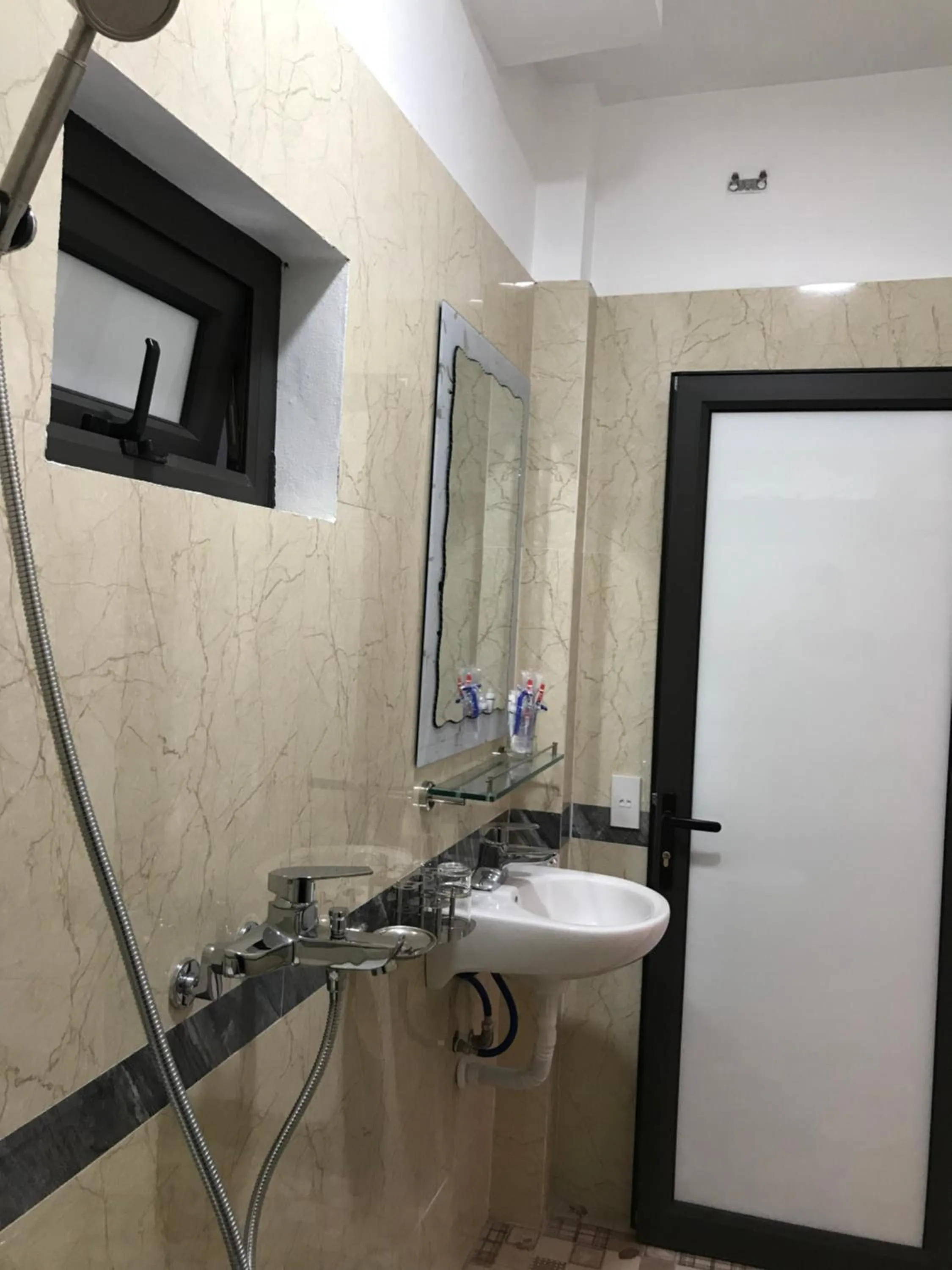 Bình Minh Riverside Hotel