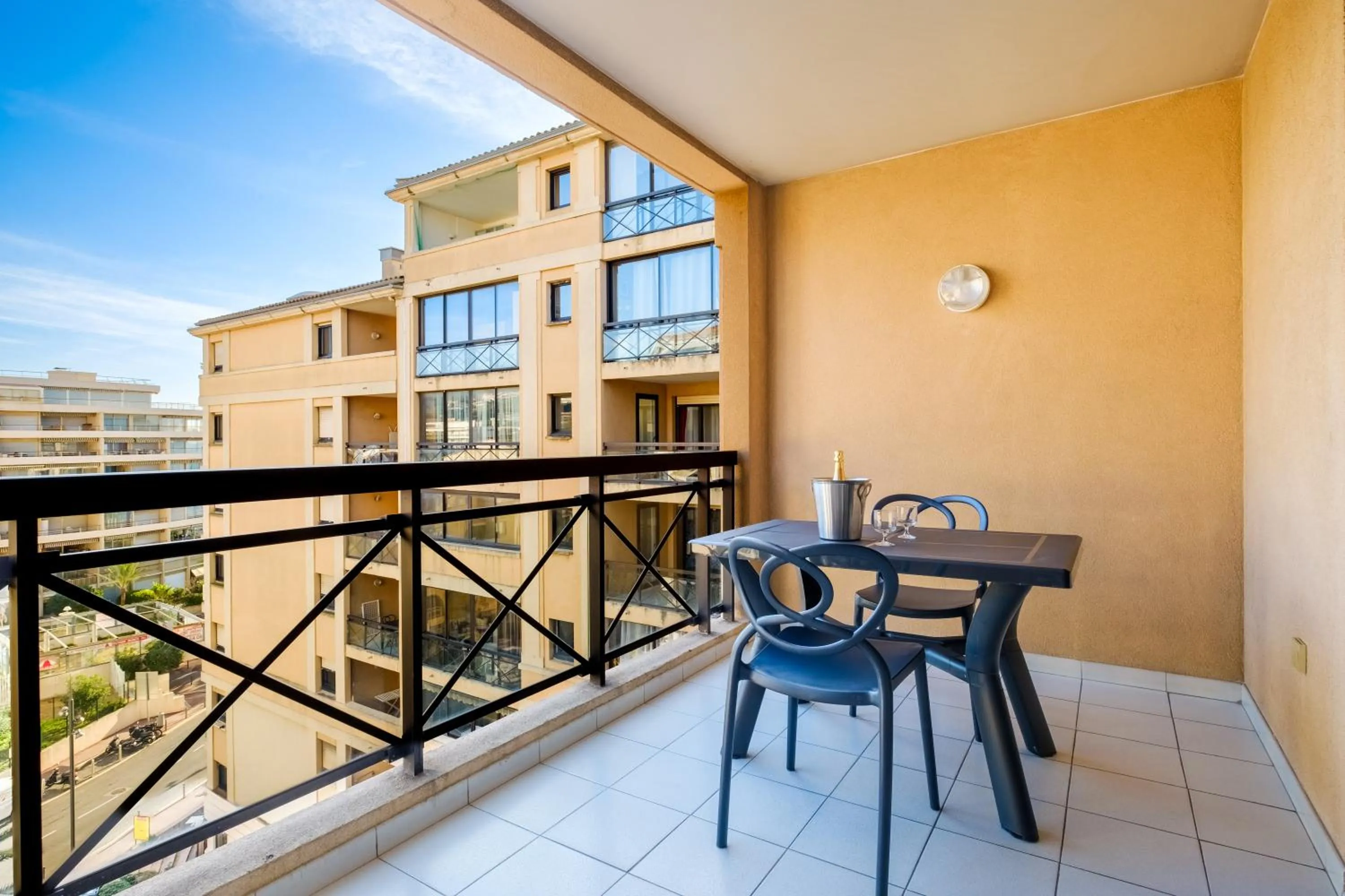 Balcony/Terrace in Residhotel Villa Maupassant