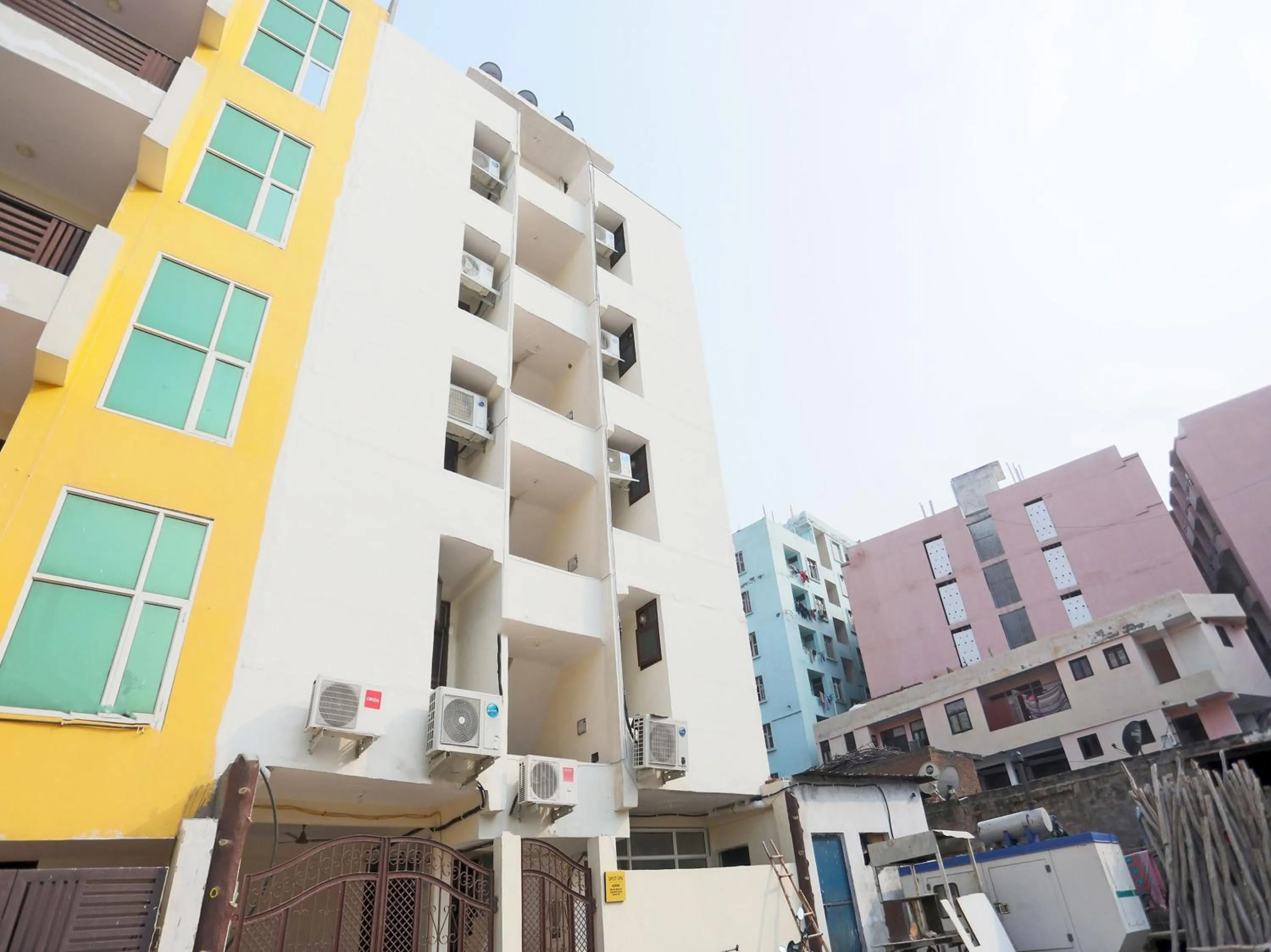 Facade/entrance in Hotel O A P Residency