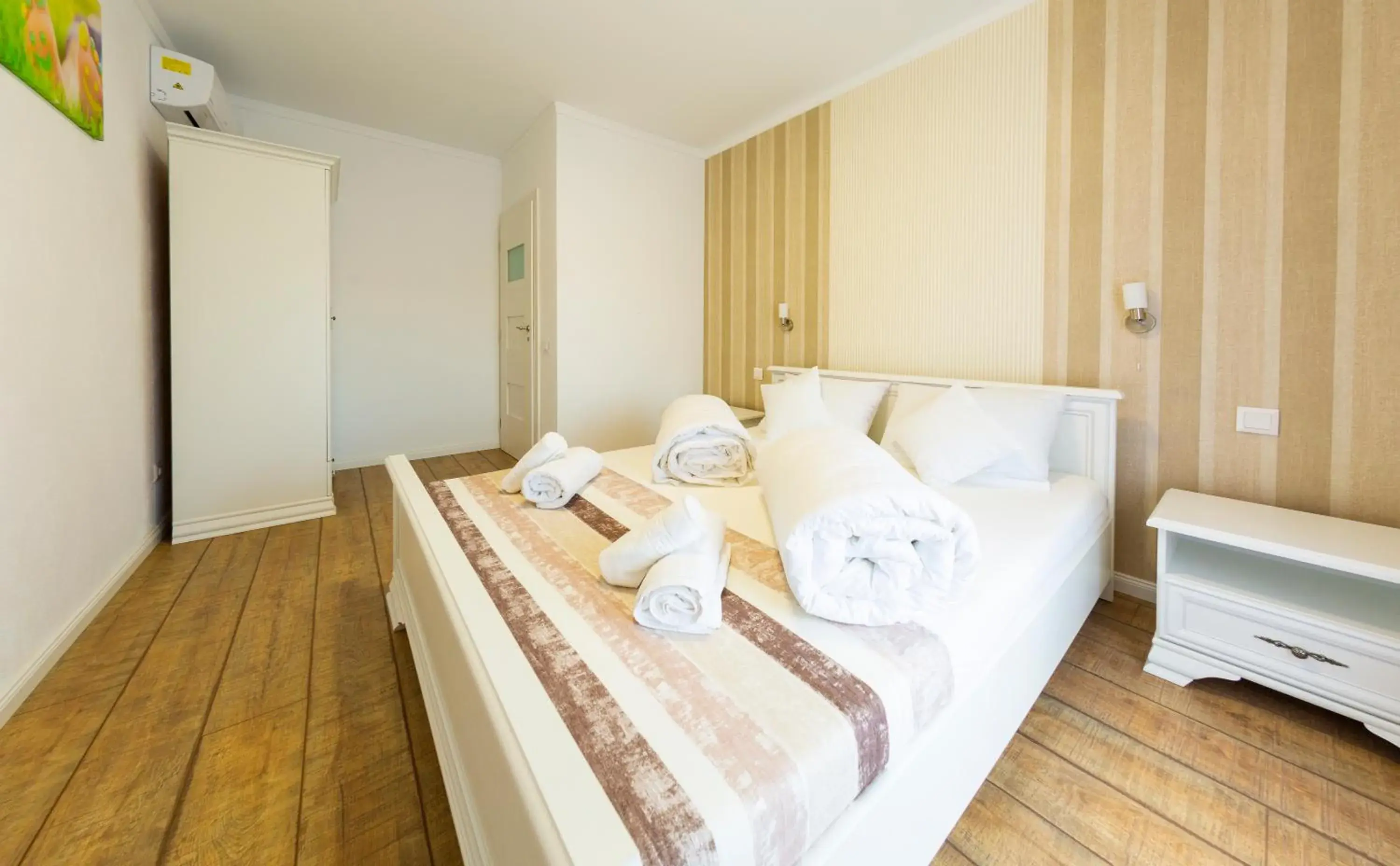 King Suite in Casa cu Nuc King Suite in Casa cu Nuc