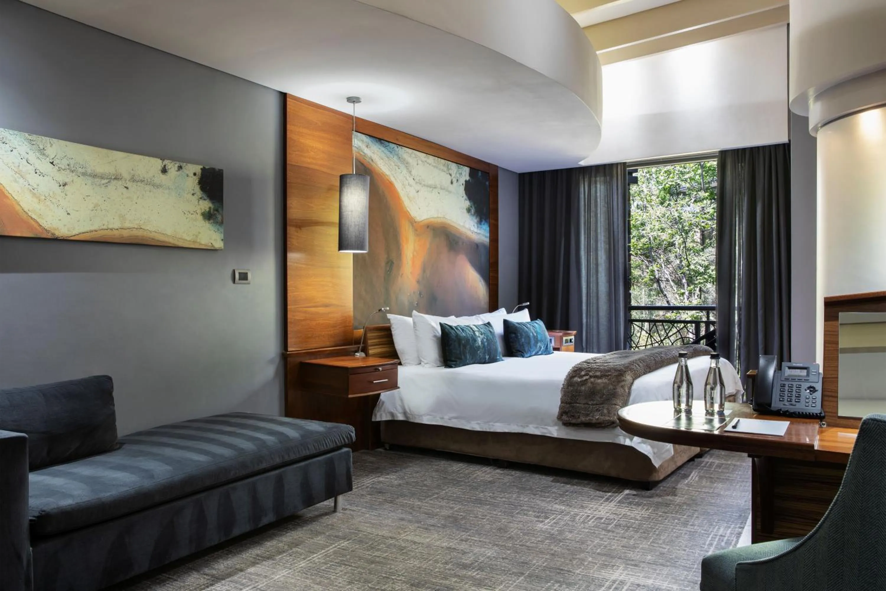 View (from property/room), Bed in Seven Villa Hotel & Spa