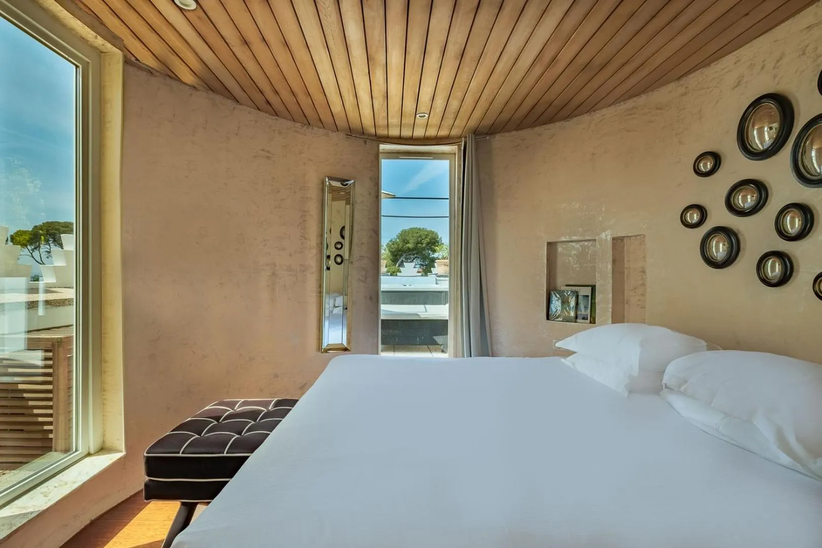 Bed in La Villa Mauresque