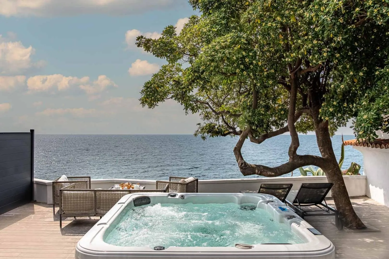 Natural landscape in La Villa Mauresque