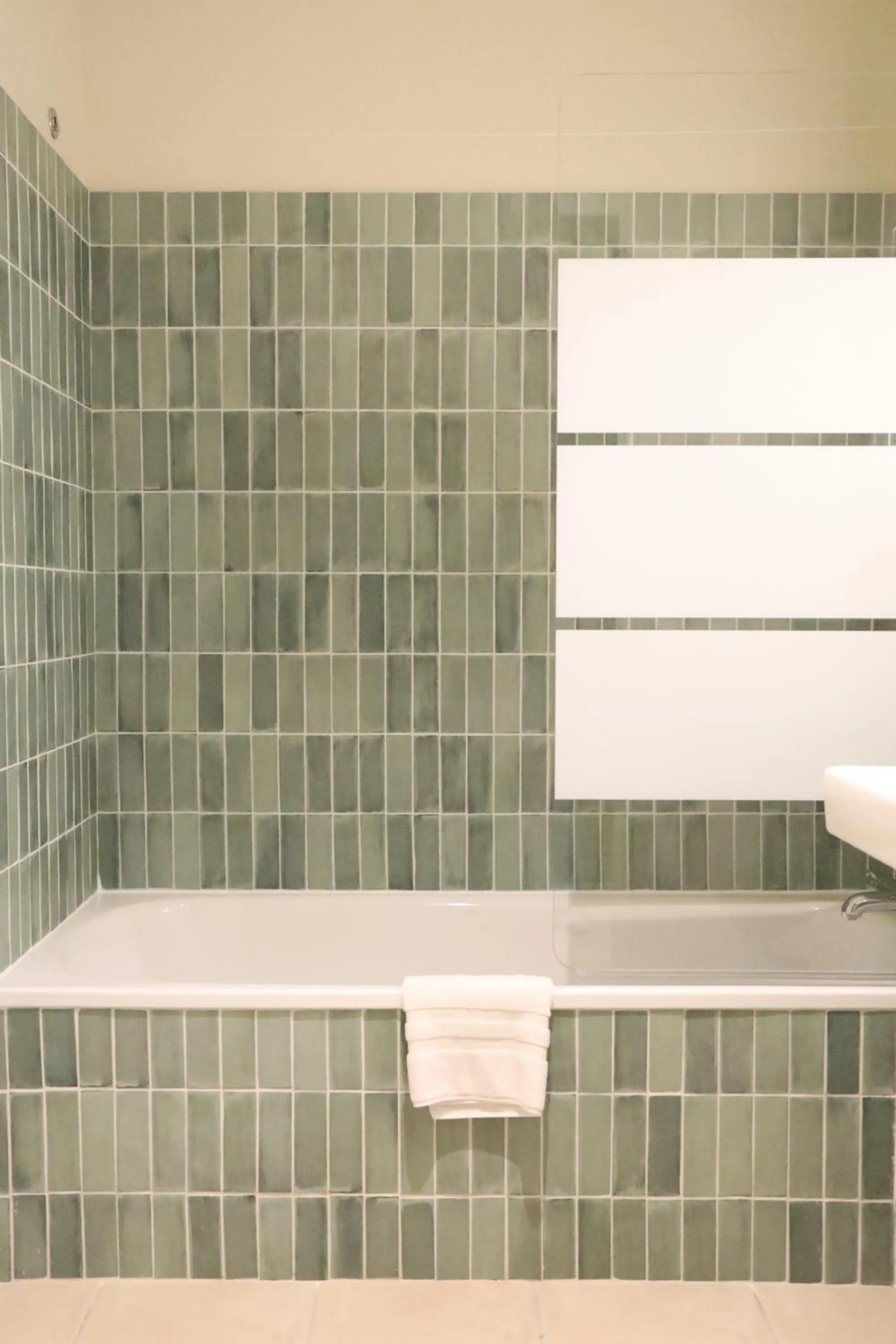 Bathroom in Hôtel Golf Fontcaude