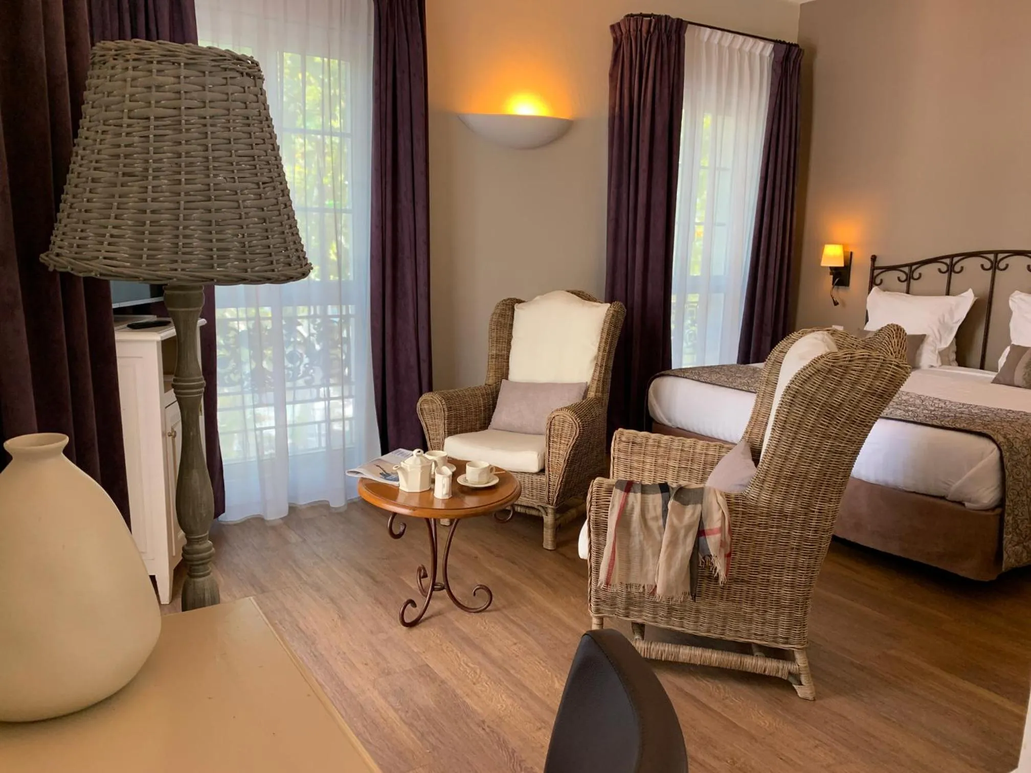 Junior Suite (1-3 Adults) in Hôtel de l'Horloge