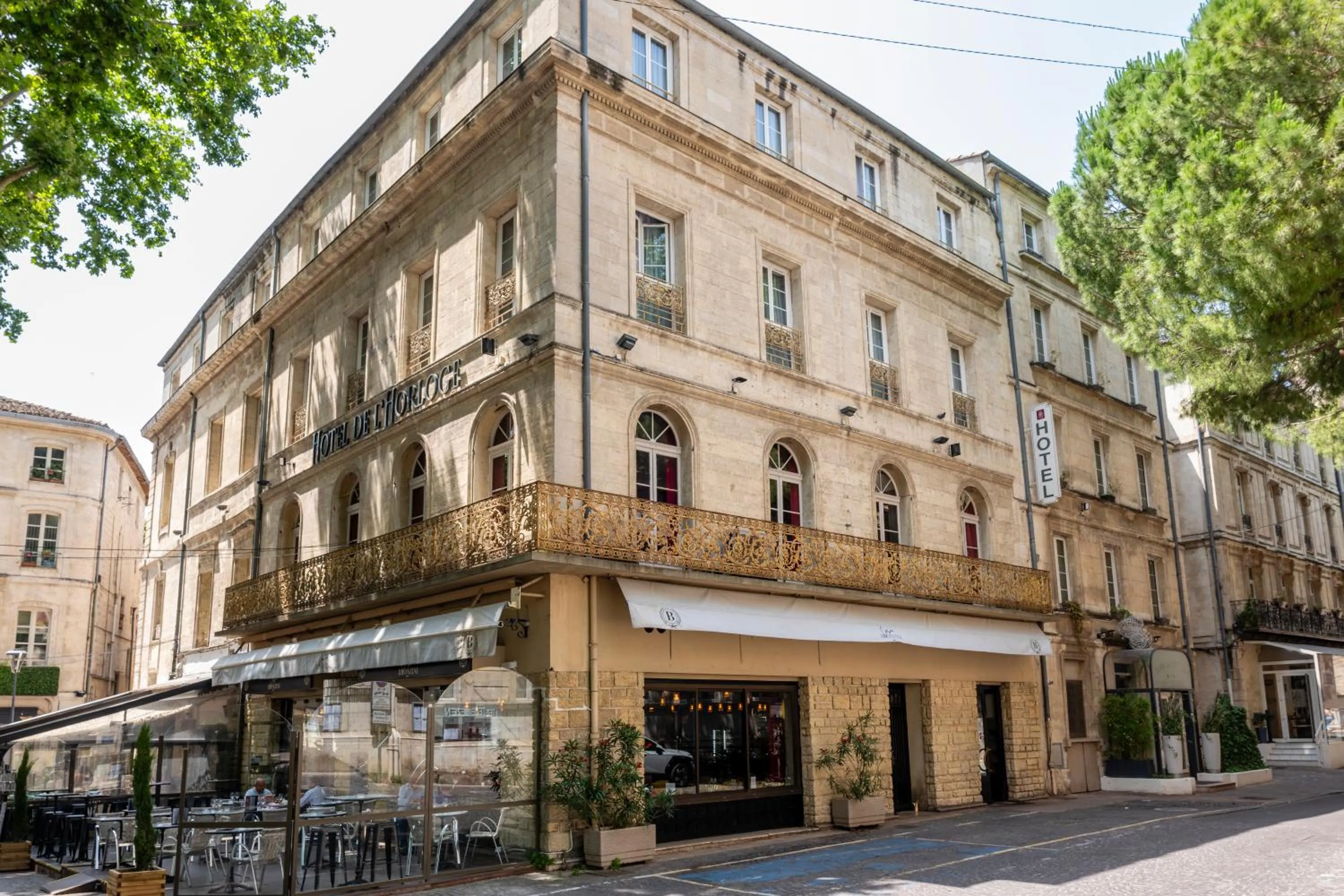 Property building in Hôtel de l'Horloge