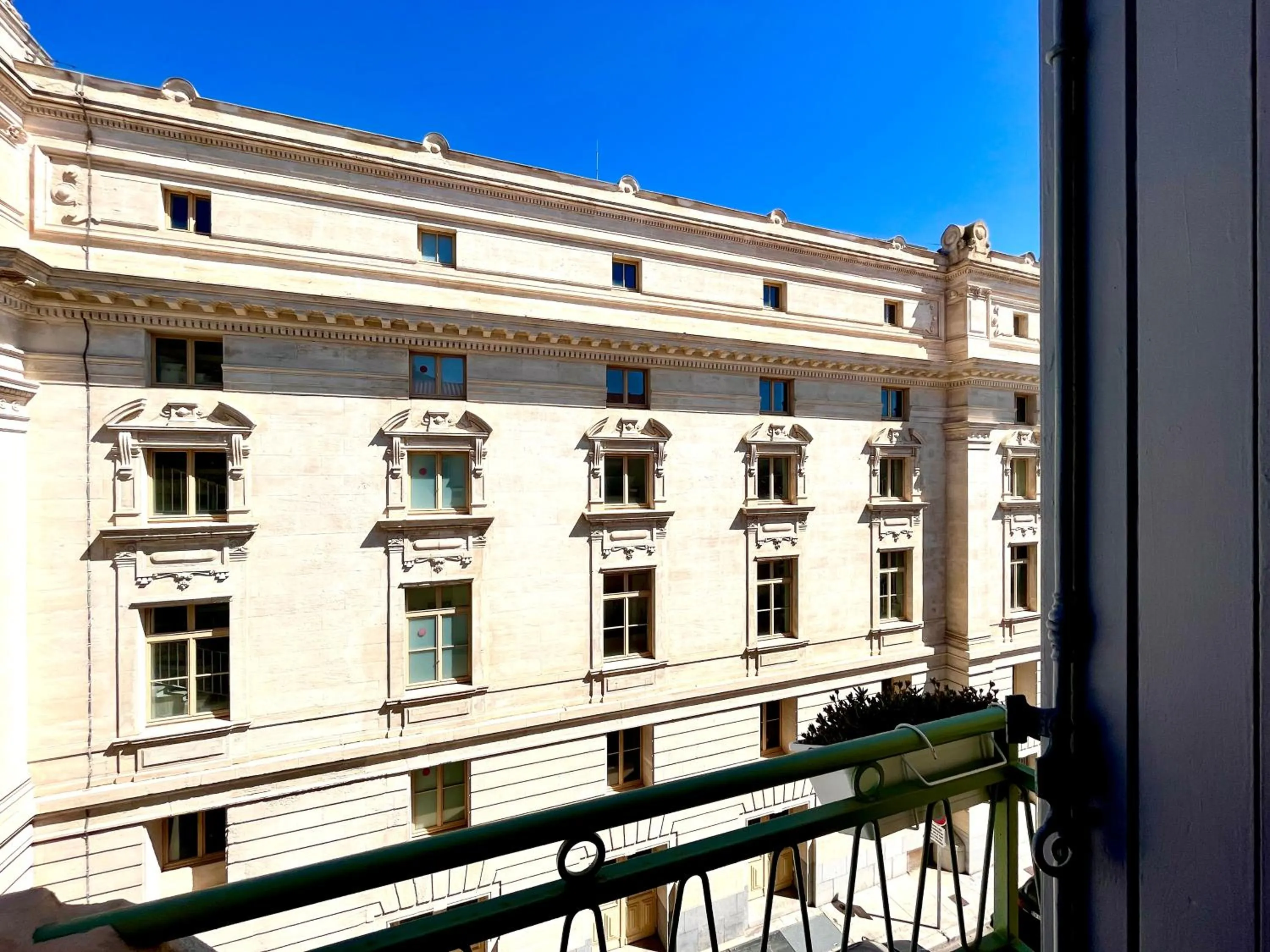 View (from property/room) in Le National Sète Centre Gare,Ascenseur