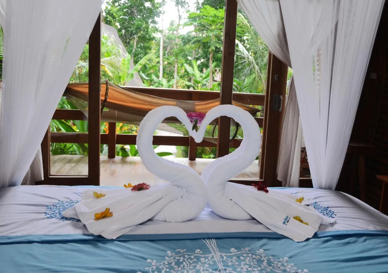 Bedroom, Bed in Lagoona Beach Bungalows - Eco Bungalows Batukaras