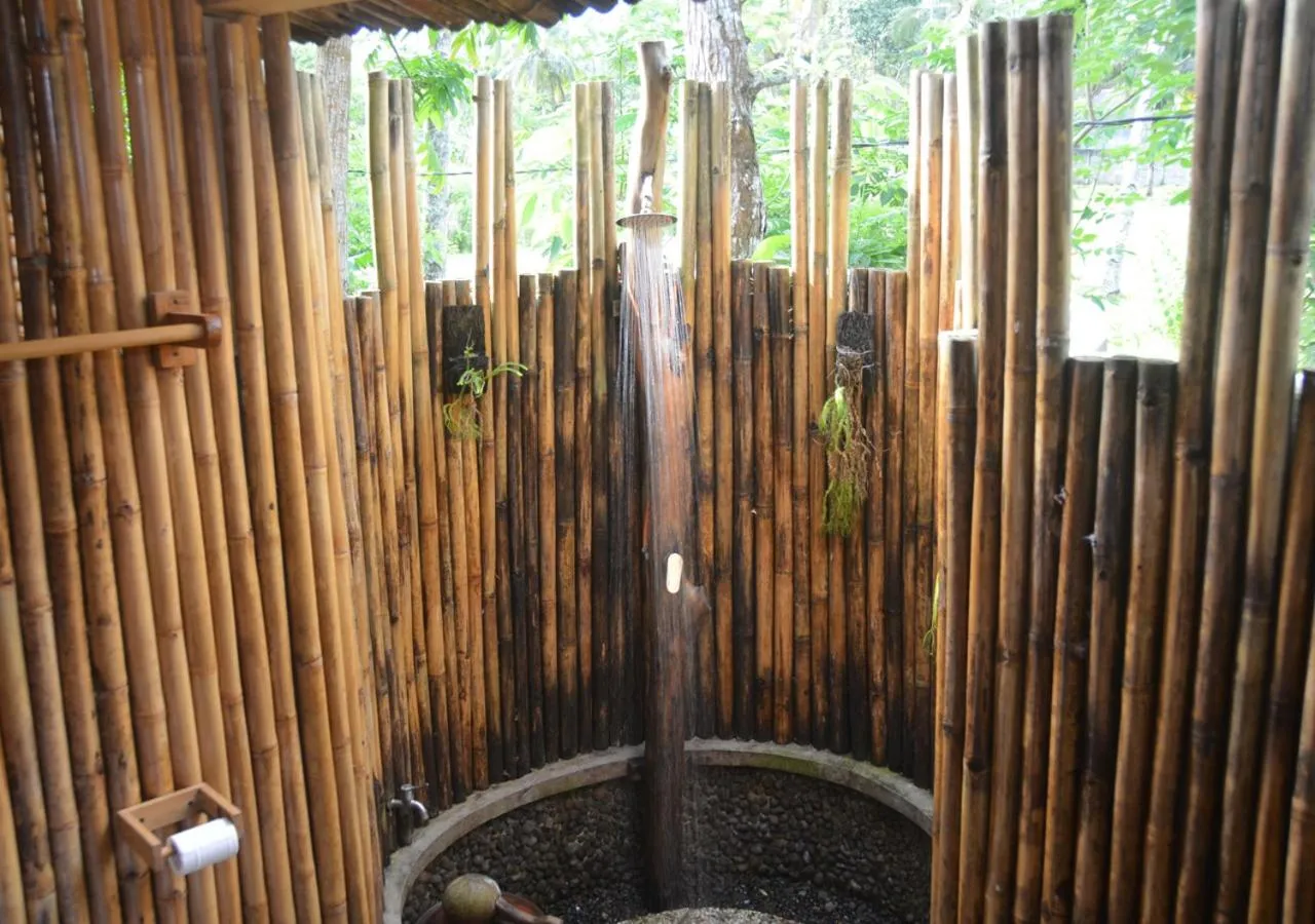 Bathroom in Lagoona Beach Bungalows - Eco Bungalows Batukaras
