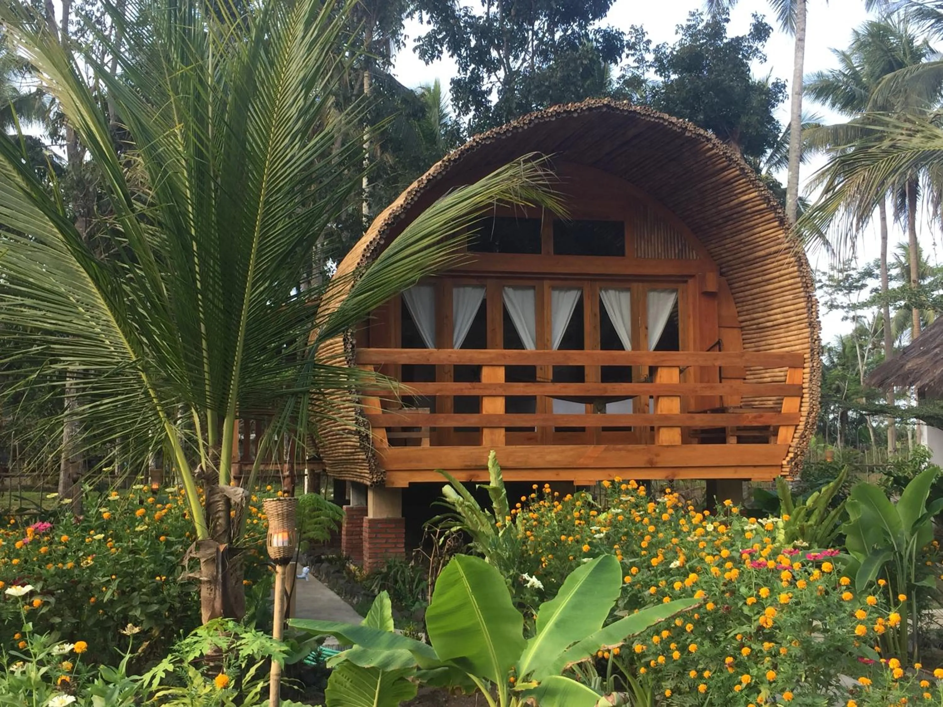 Property building in Lagoona Beach Bungalows - Eco Bungalows Batukaras