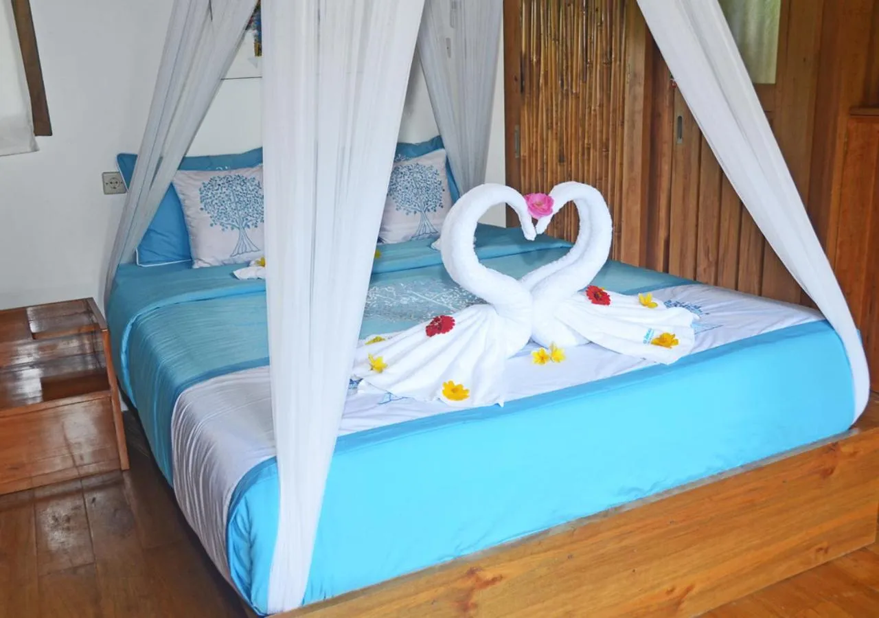 Bedroom, Bed in Lagoona Beach Bungalows - Eco Bungalows Batukaras