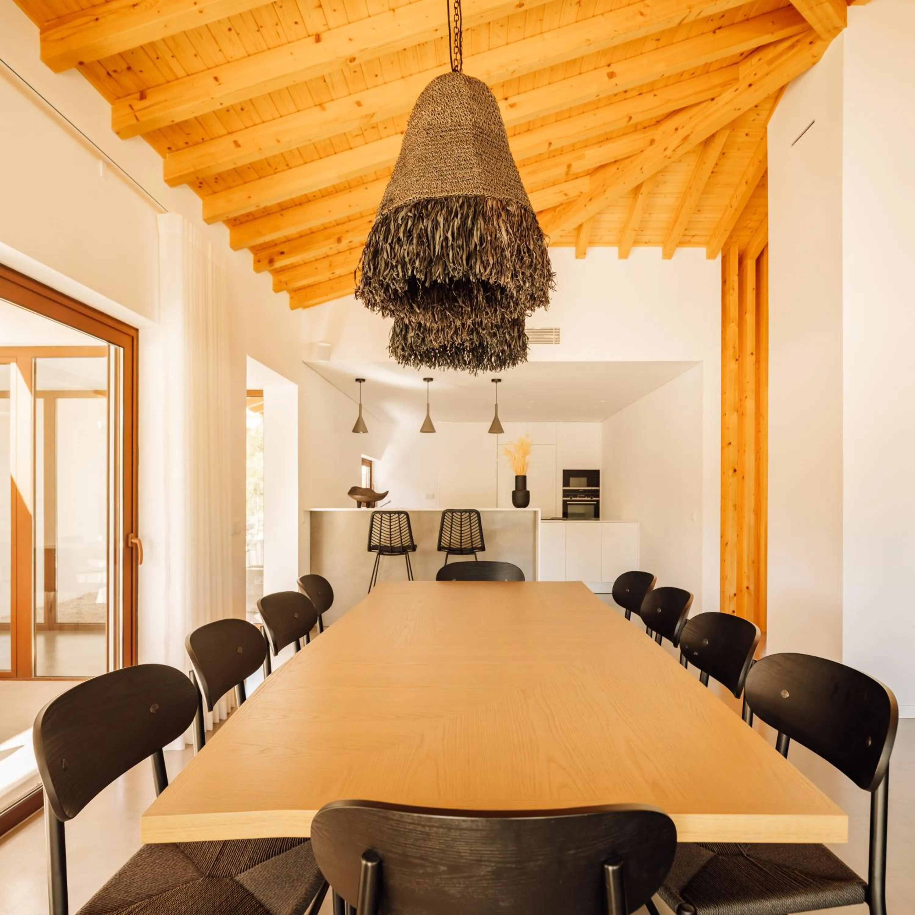 Dining area in Spatia Comporta