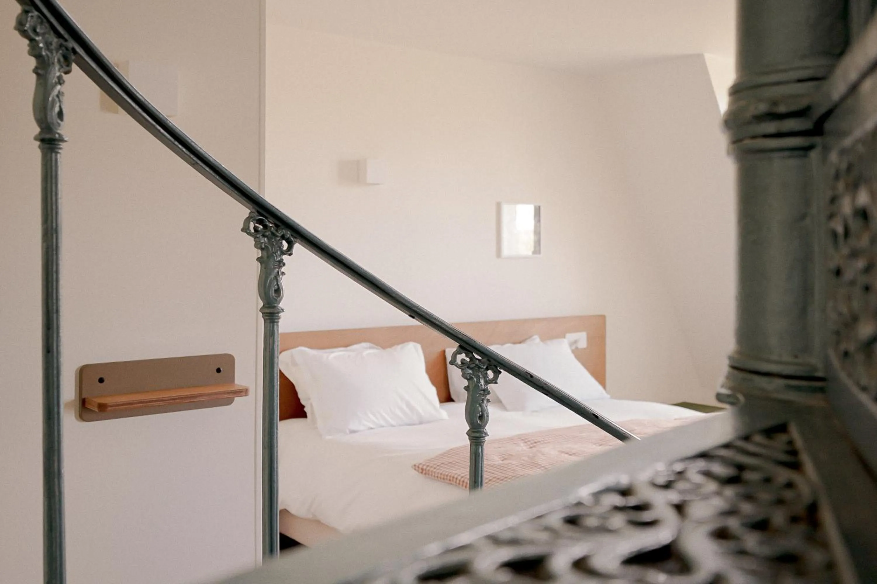 Bed in Hôtel Les Beaux Arts