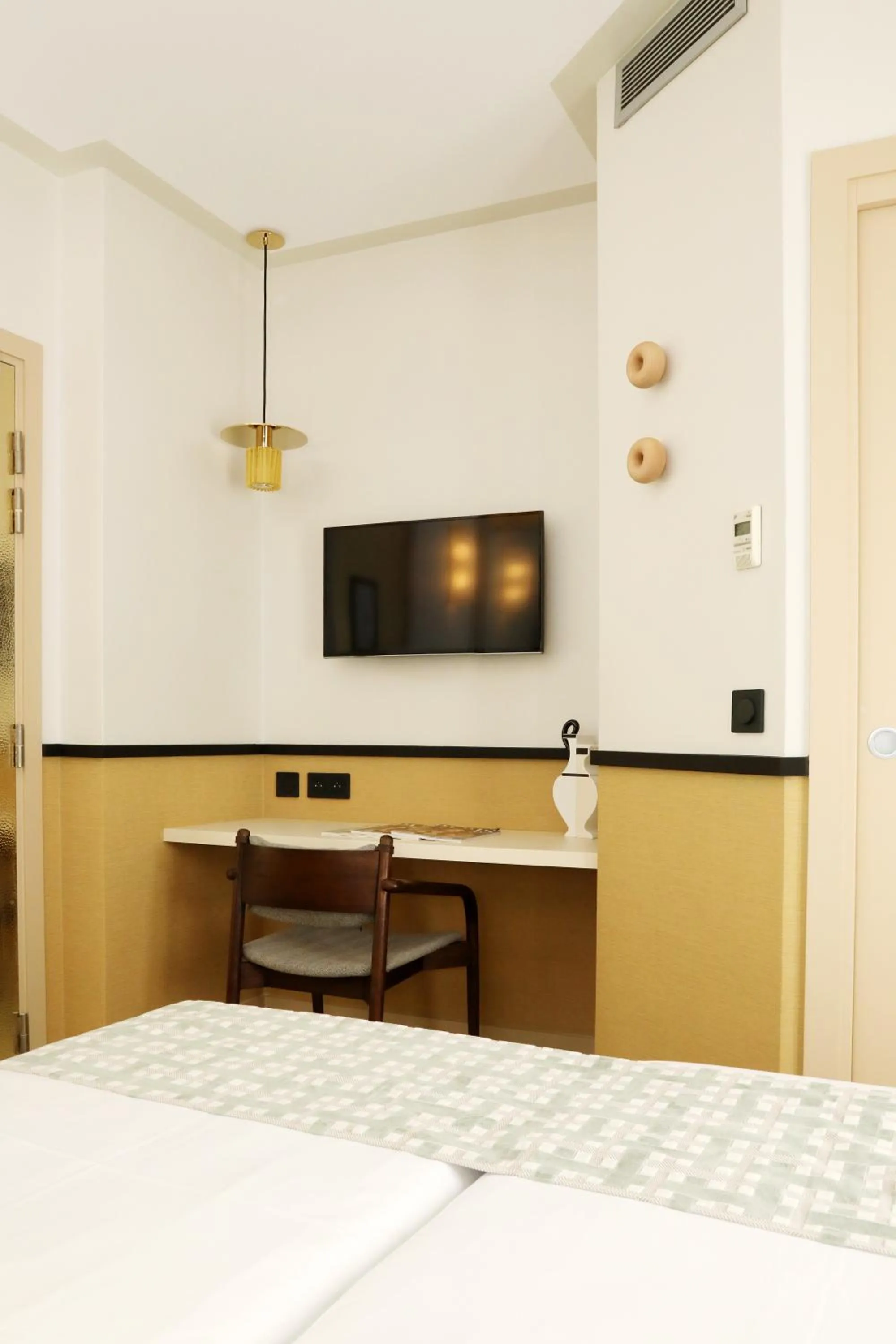 Bed in Five Boutique Hotel Paris Quartier Latin