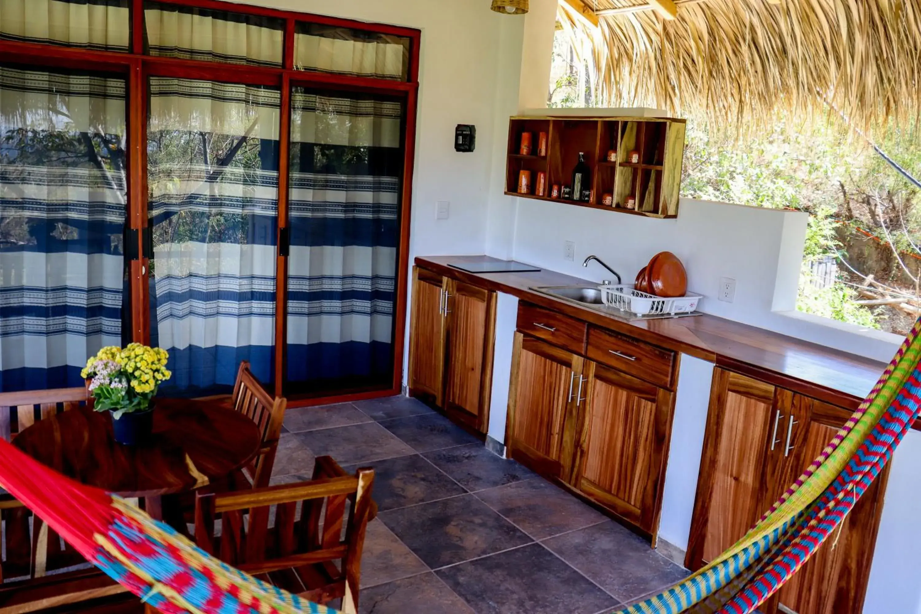 Deluxe Double Room (2 Adults + 1 Child) in La Aldea Zipolite Deluxe Double Room (2 Adults + 1 Child) in La Aldea Zipolite