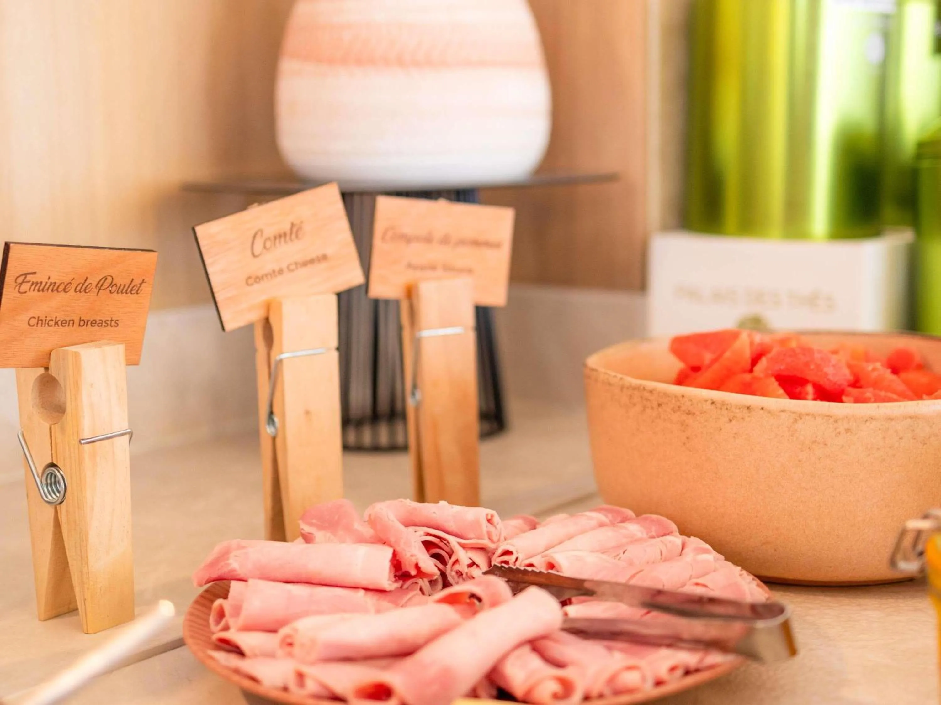 Breakfast in Mercure Nice Centre Notre Dame