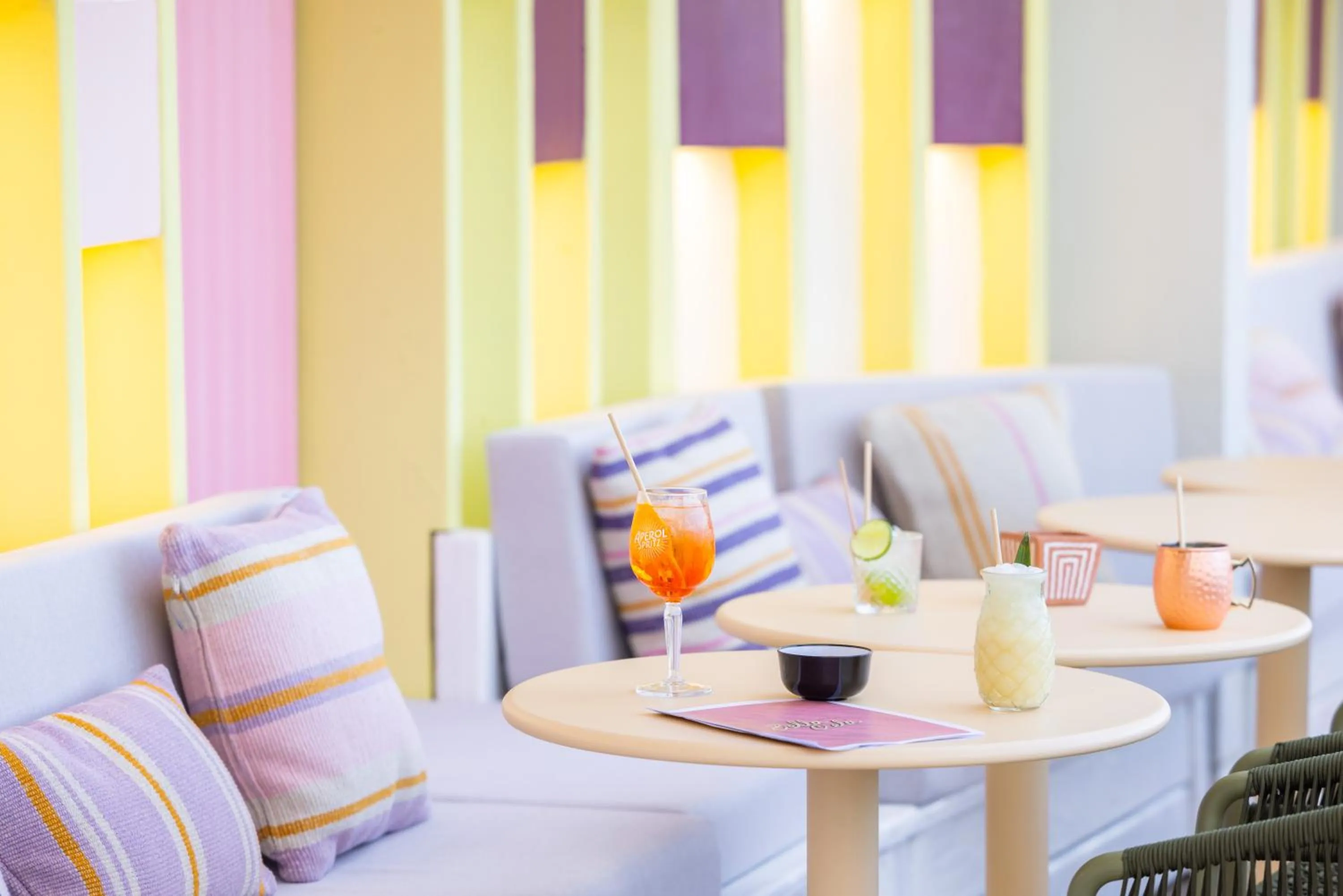 Restaurant/places to eat in Mercure Nice Centre Notre Dame