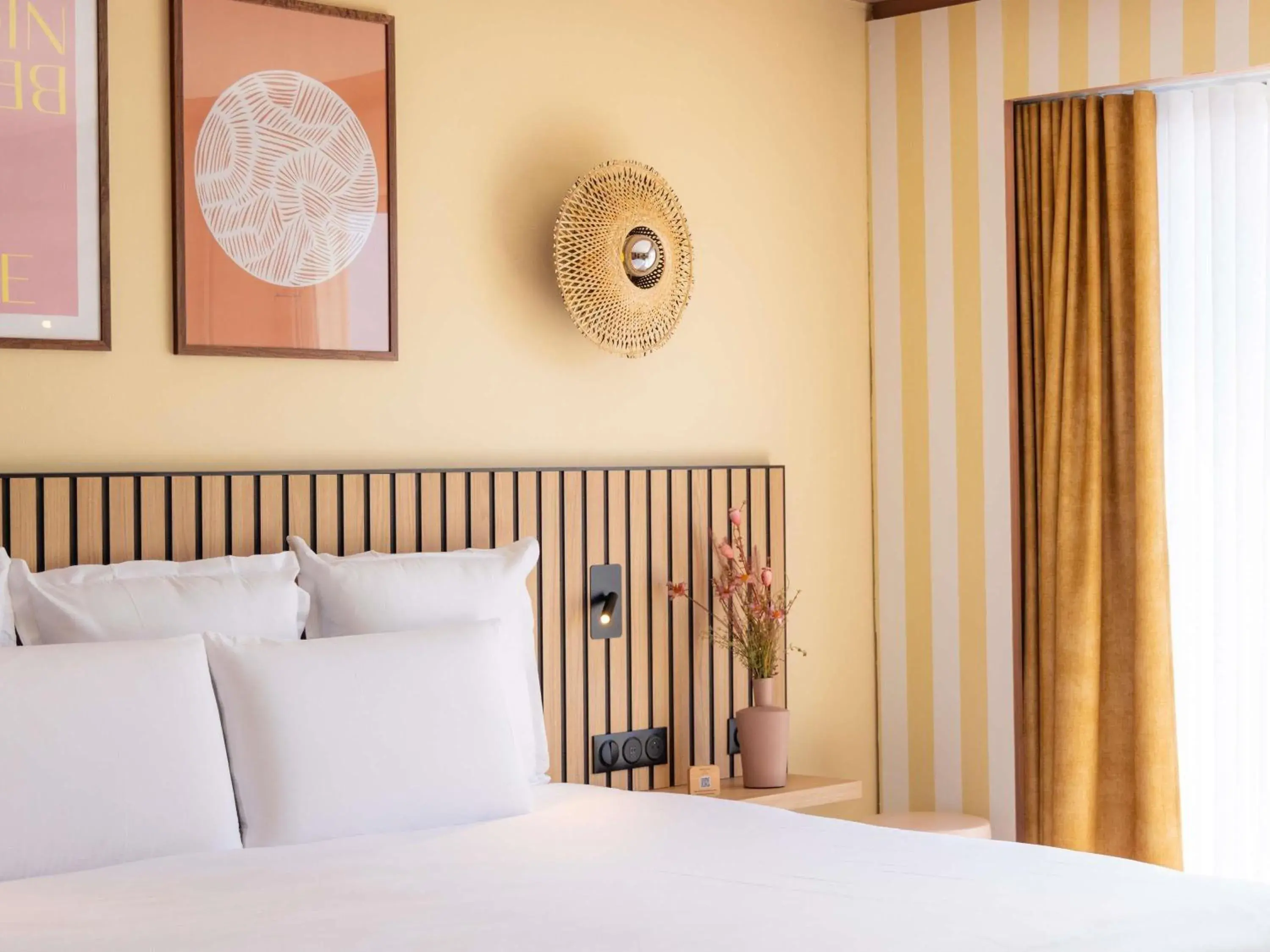 Classic Double Room in Mercure Nice Centre Notre Dame Classic Double Room in Mercure Nice Centre Notre Dame