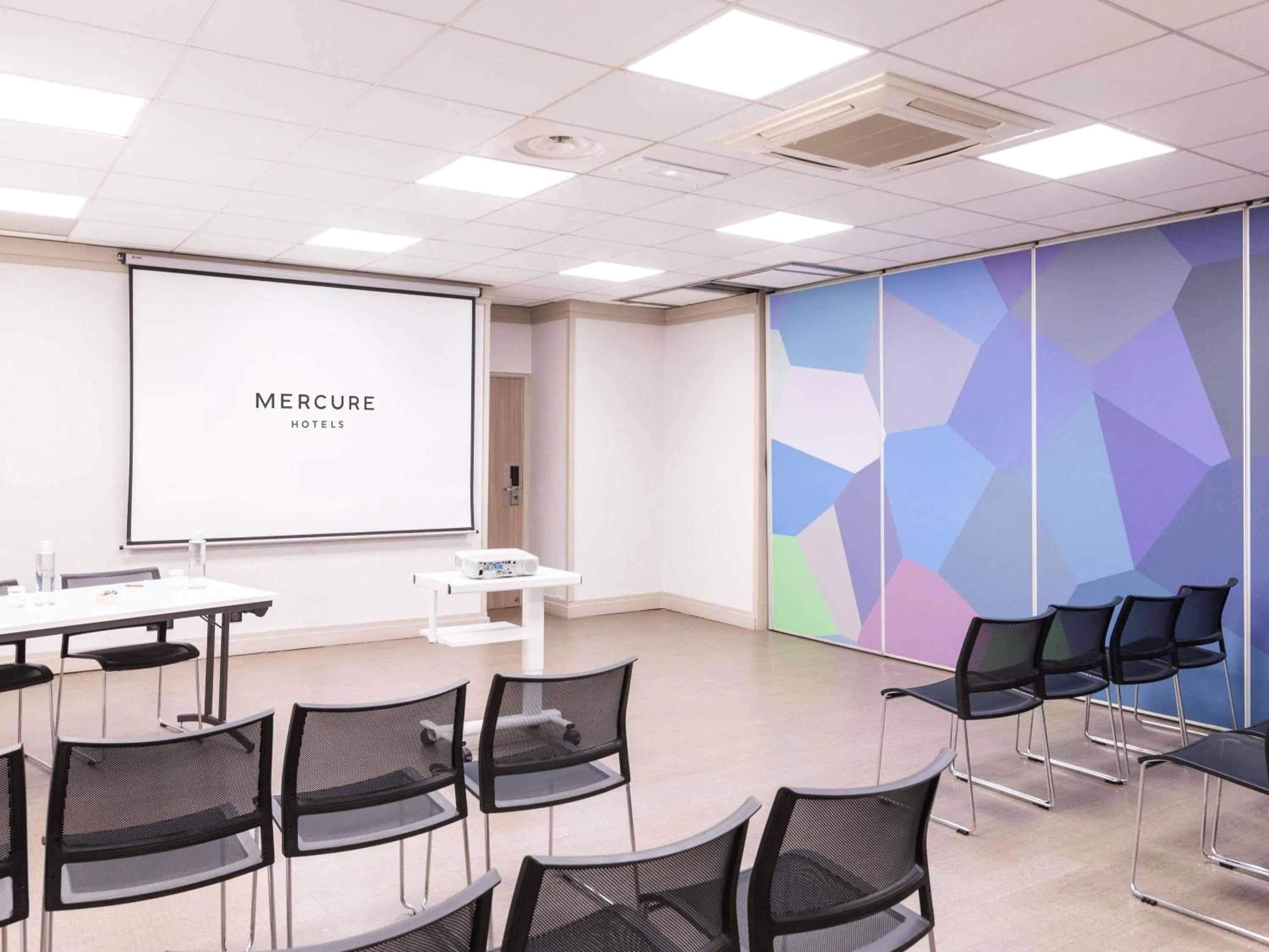 Meeting/conference room in Mercure Nice Centre Notre Dame