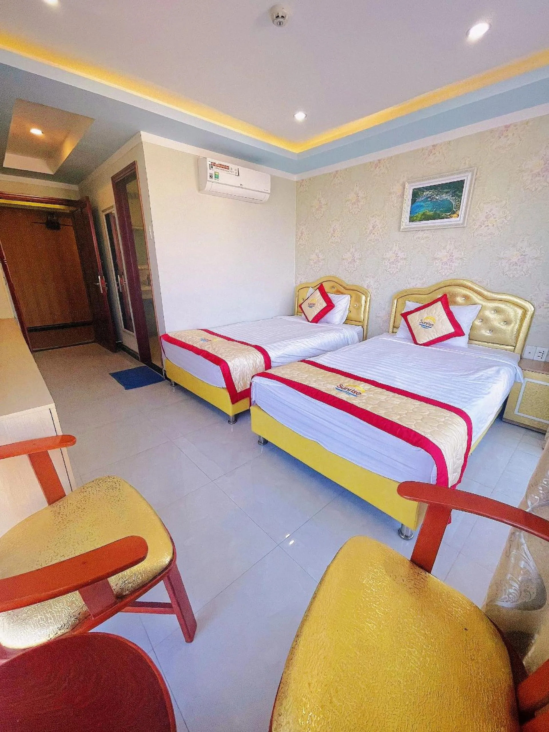 Photo of the whole room in Khách sạn Sunrise Ninh Thuận