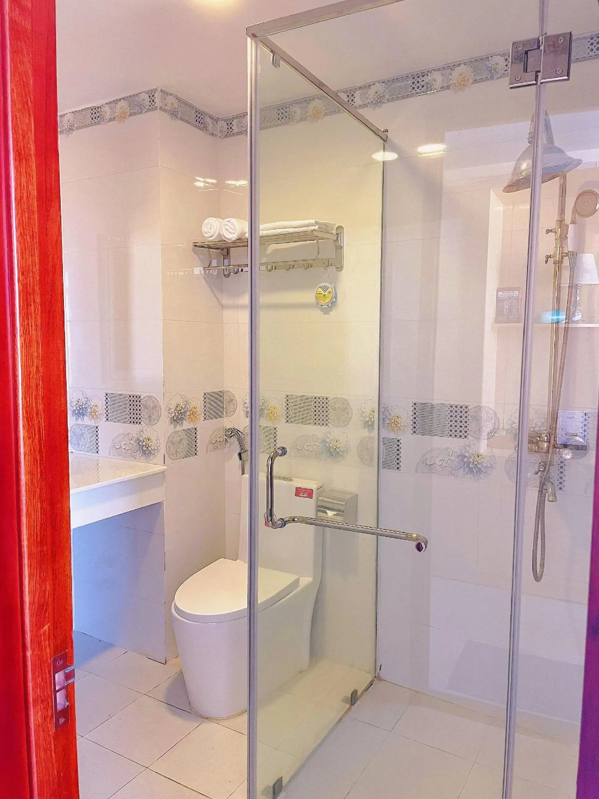 Bathroom in Khách sạn Sunrise Ninh Thuận