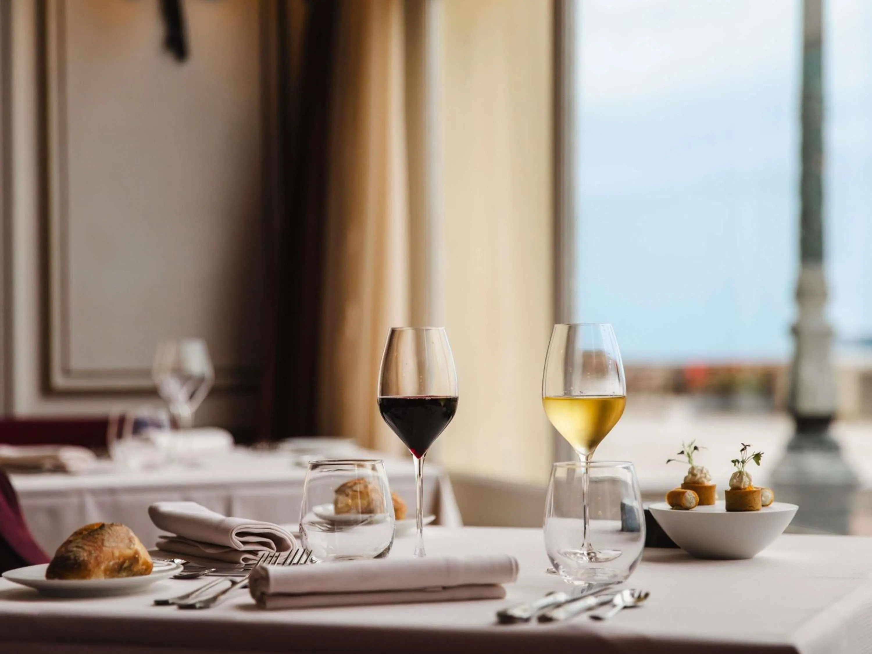 Restaurant/places to eat in Le Grand Hotel de Cabourg - MGallery Collection