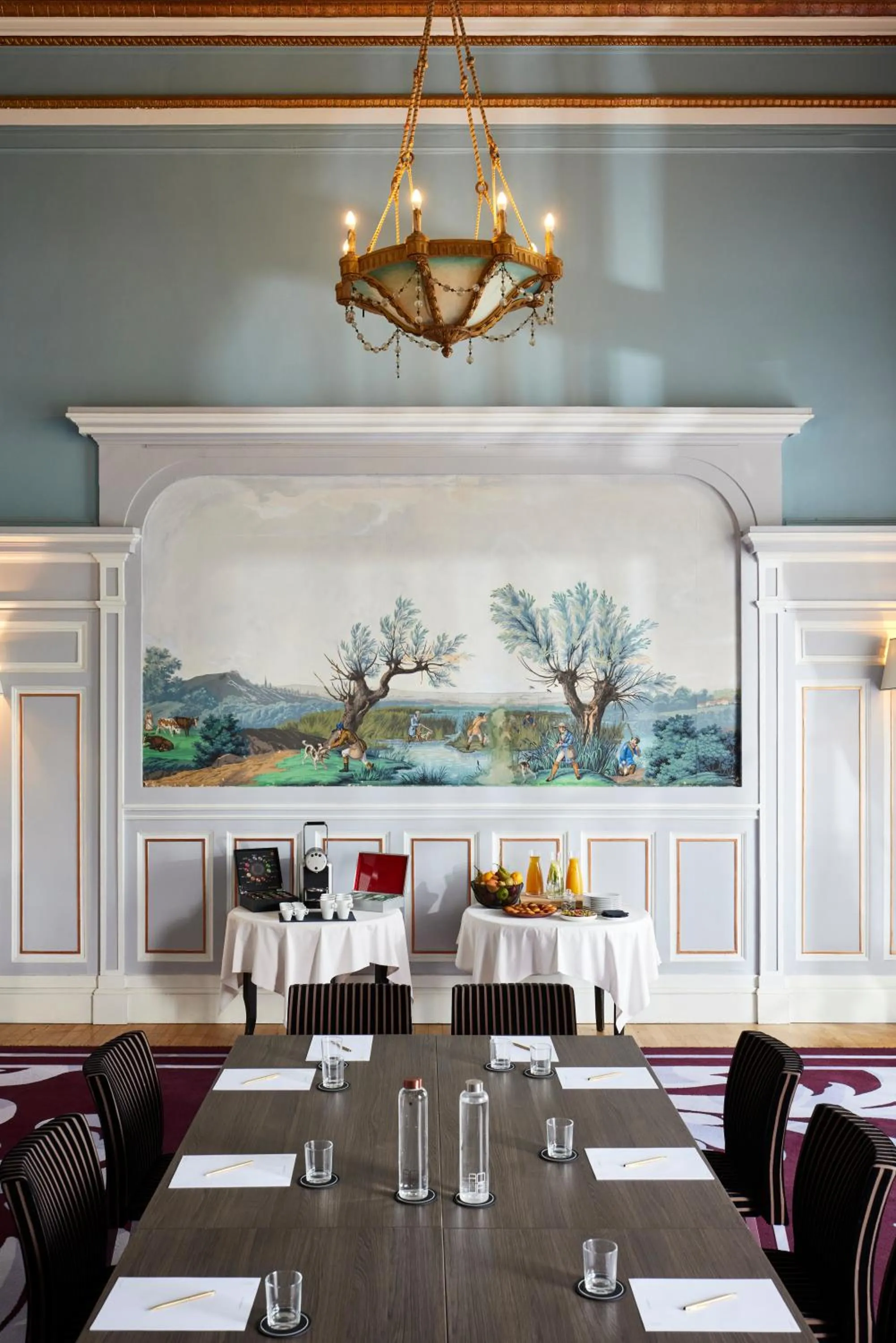 Seating area in Le Grand Hotel de Cabourg - MGallery Collection
