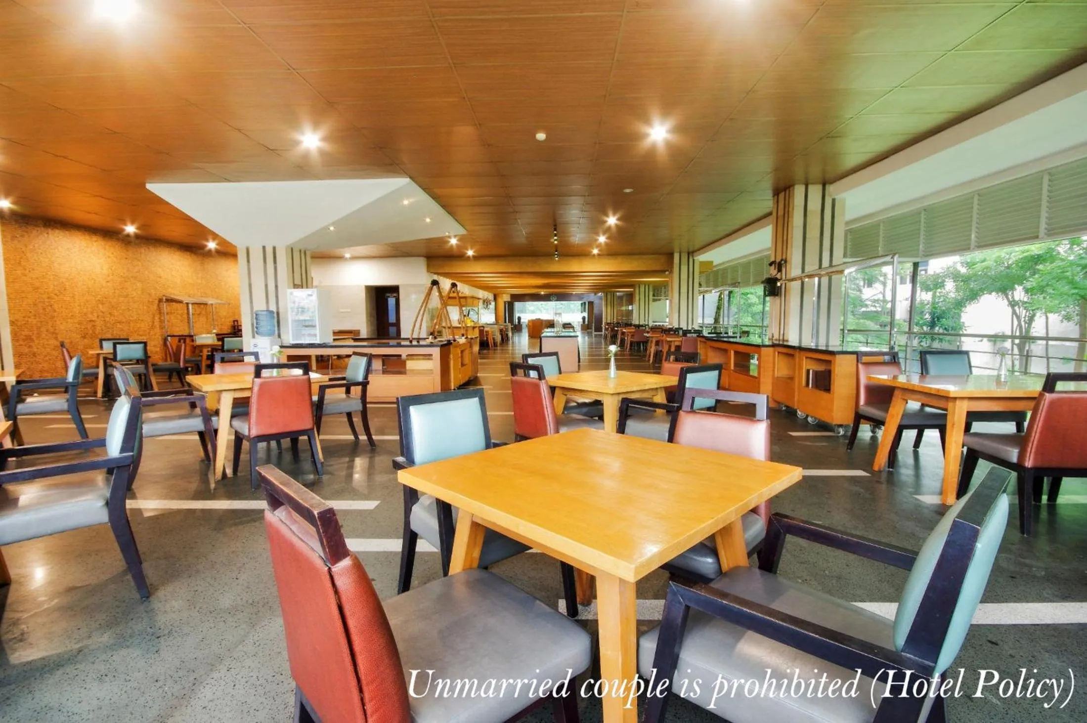 Restaurant/places to eat in Hotel Gren Alia Jakarta