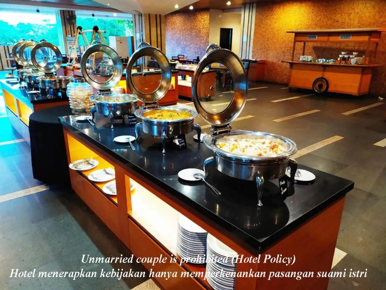 Restaurant/places to eat in Hotel Gren Alia Jakarta