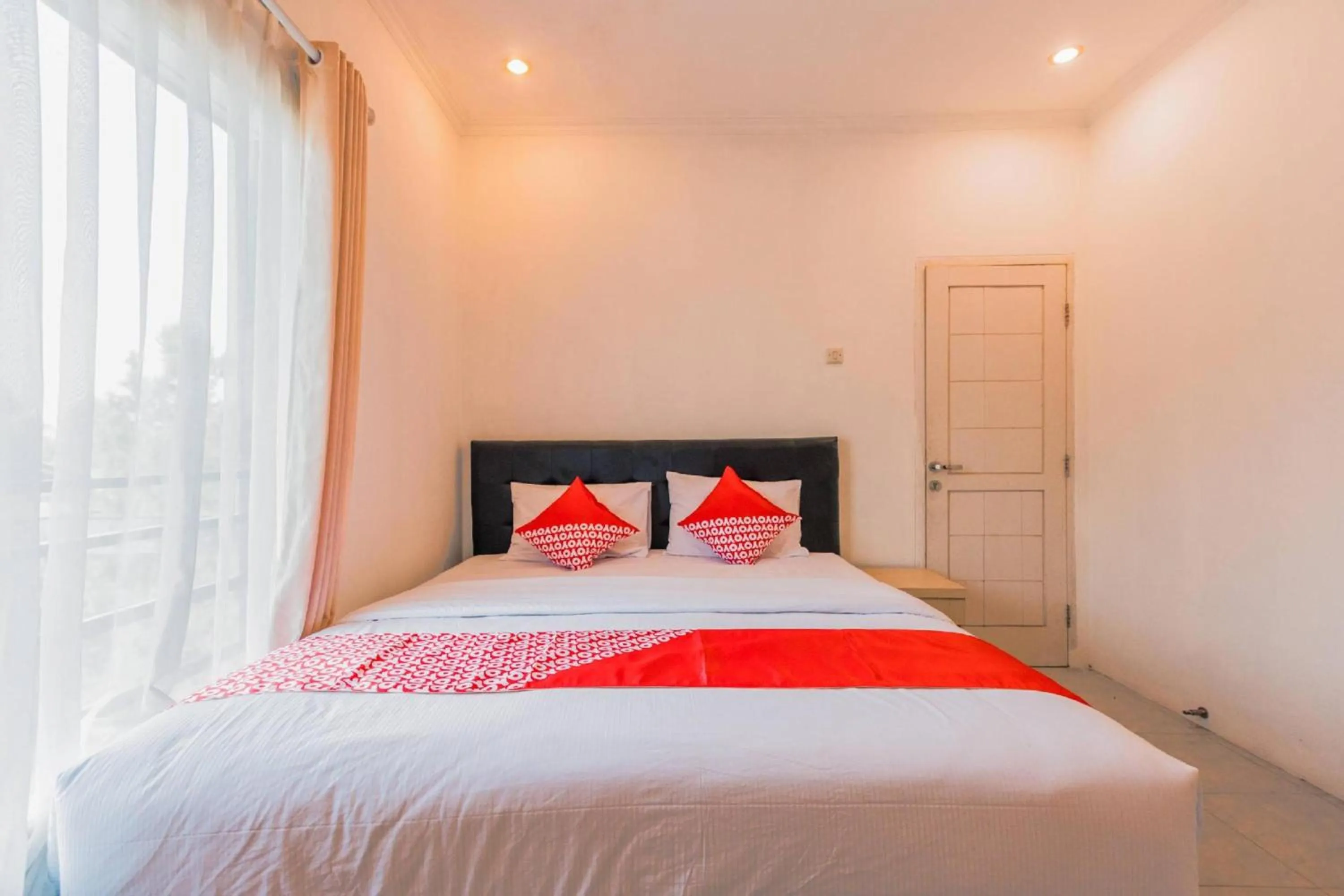 Bedroom, Bed in Hotel O Bogor Puncak Near Padang Golf Bukit Pelangi Formerly Gunung Geulis Village