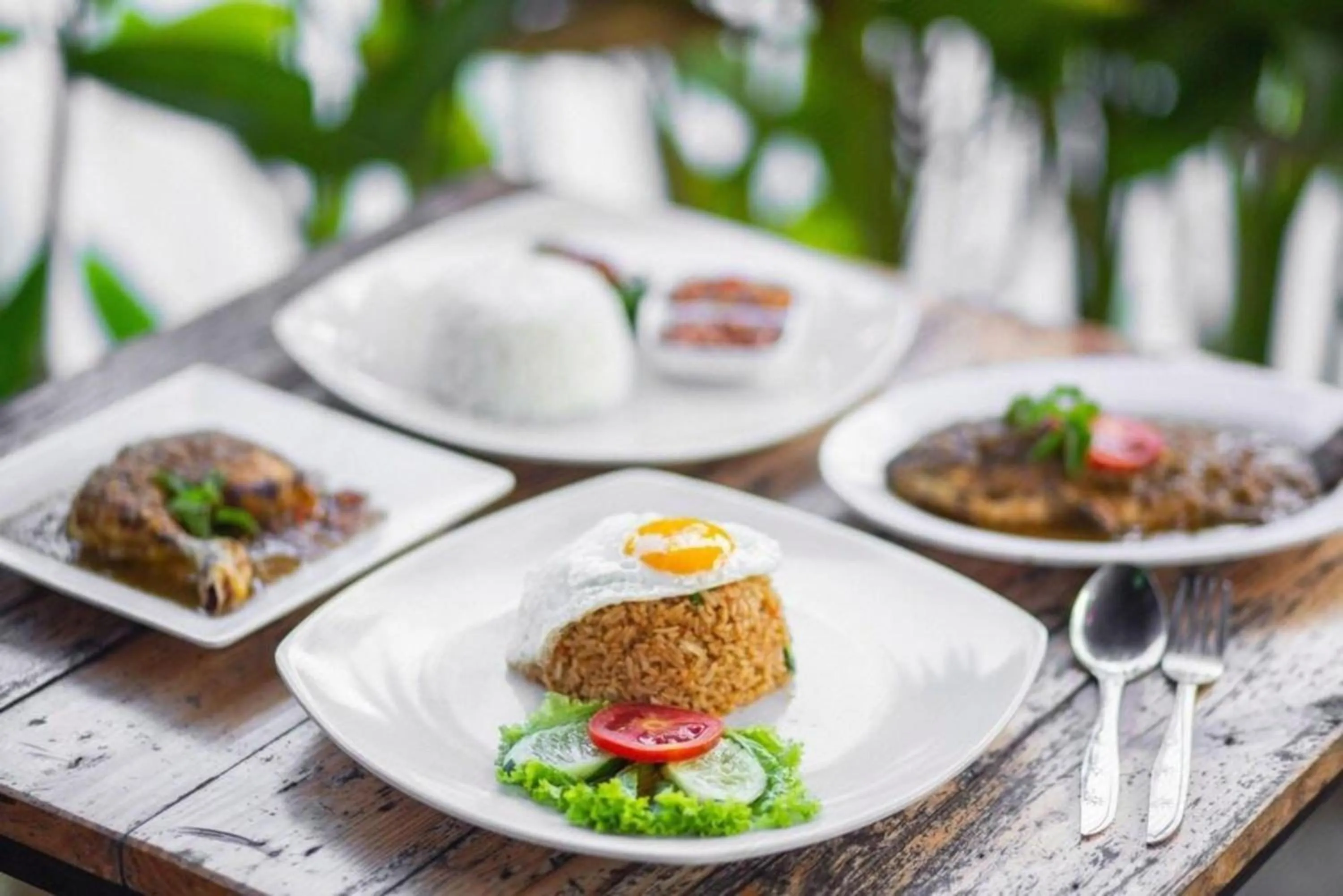 Breakfast in Hotel O Pondok 789 Near Canggu Echo beach