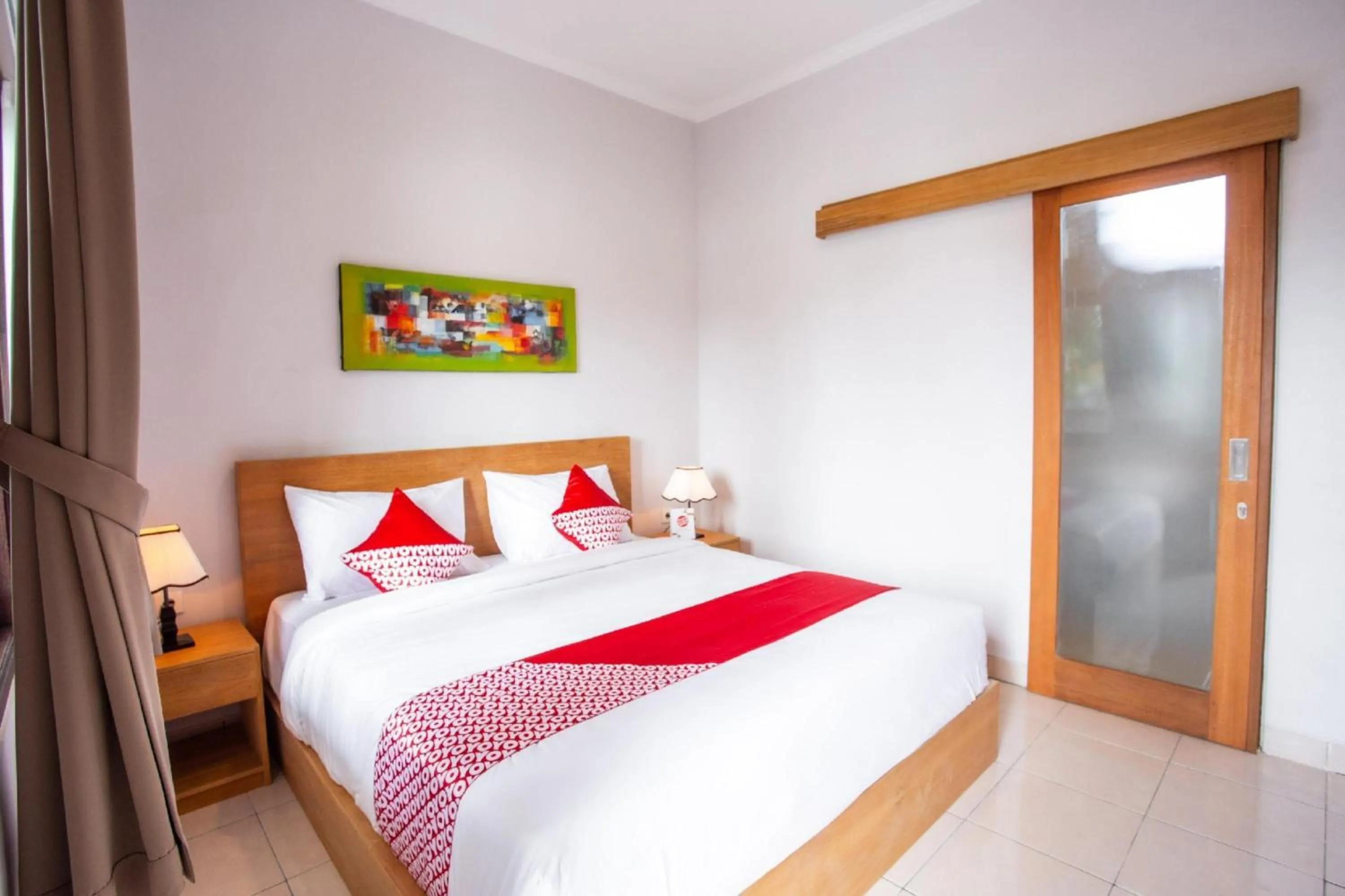 Bedroom, Bed in Hotel O Pondok 789 Near Canggu Echo beach