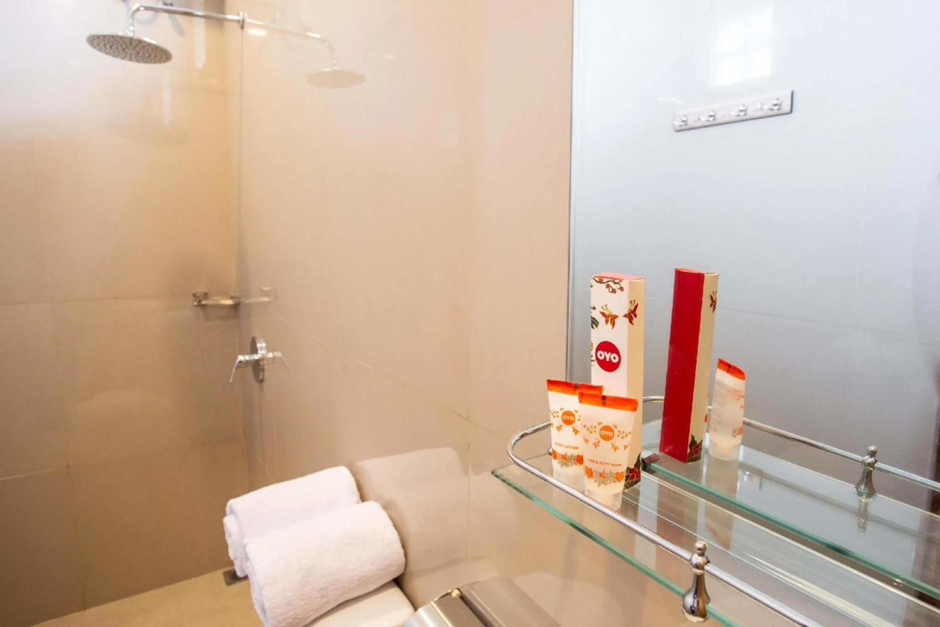 Bathroom in Hotel O Pondok 789 Near Canggu Echo beach