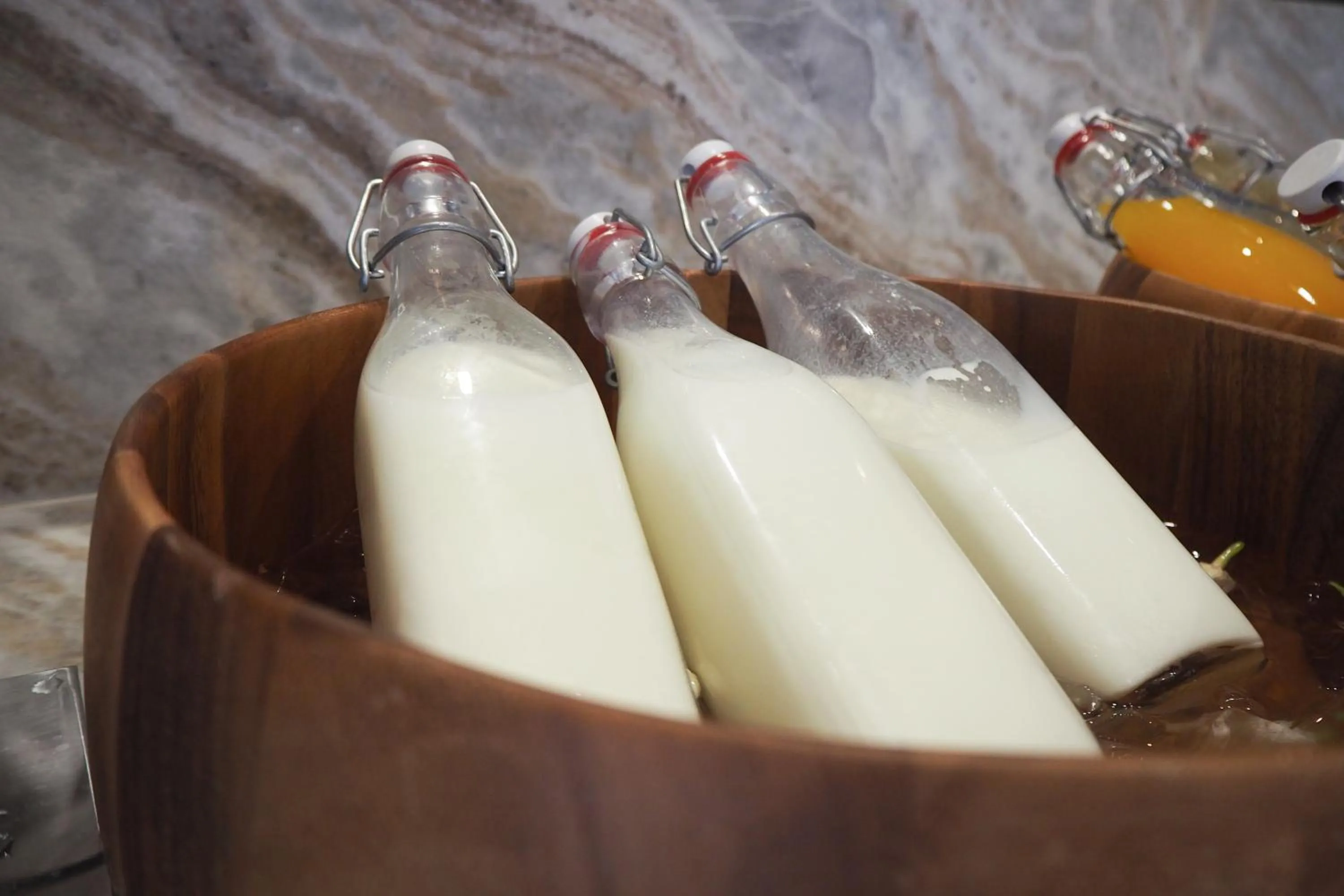 Food and drinks in Eleven Hotel Bangkok Sukhumvit 11