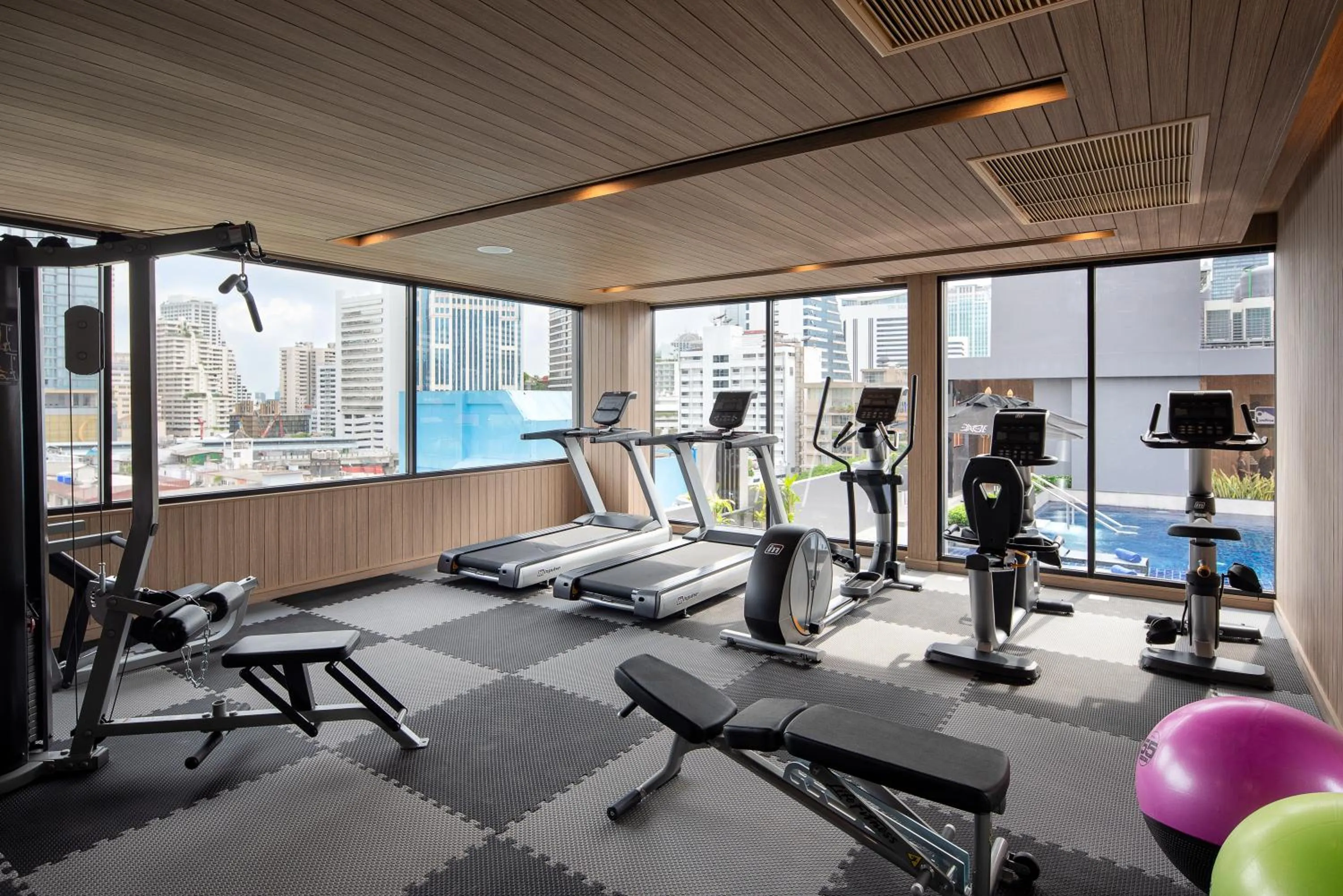 Fitness centre/facilities in Eleven Hotel Bangkok Sukhumvit 11