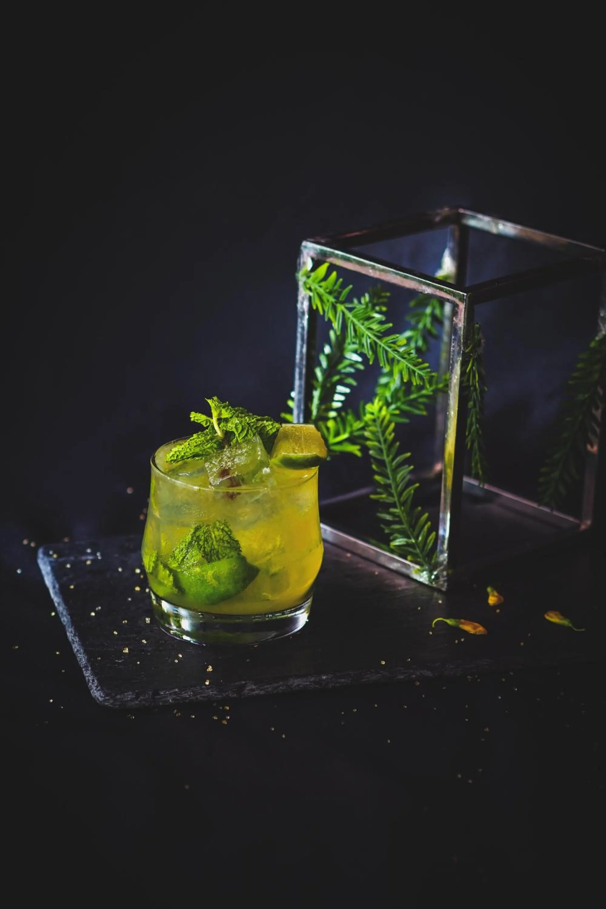 Food and drinks in Eleven Hotel Bangkok Sukhumvit 11