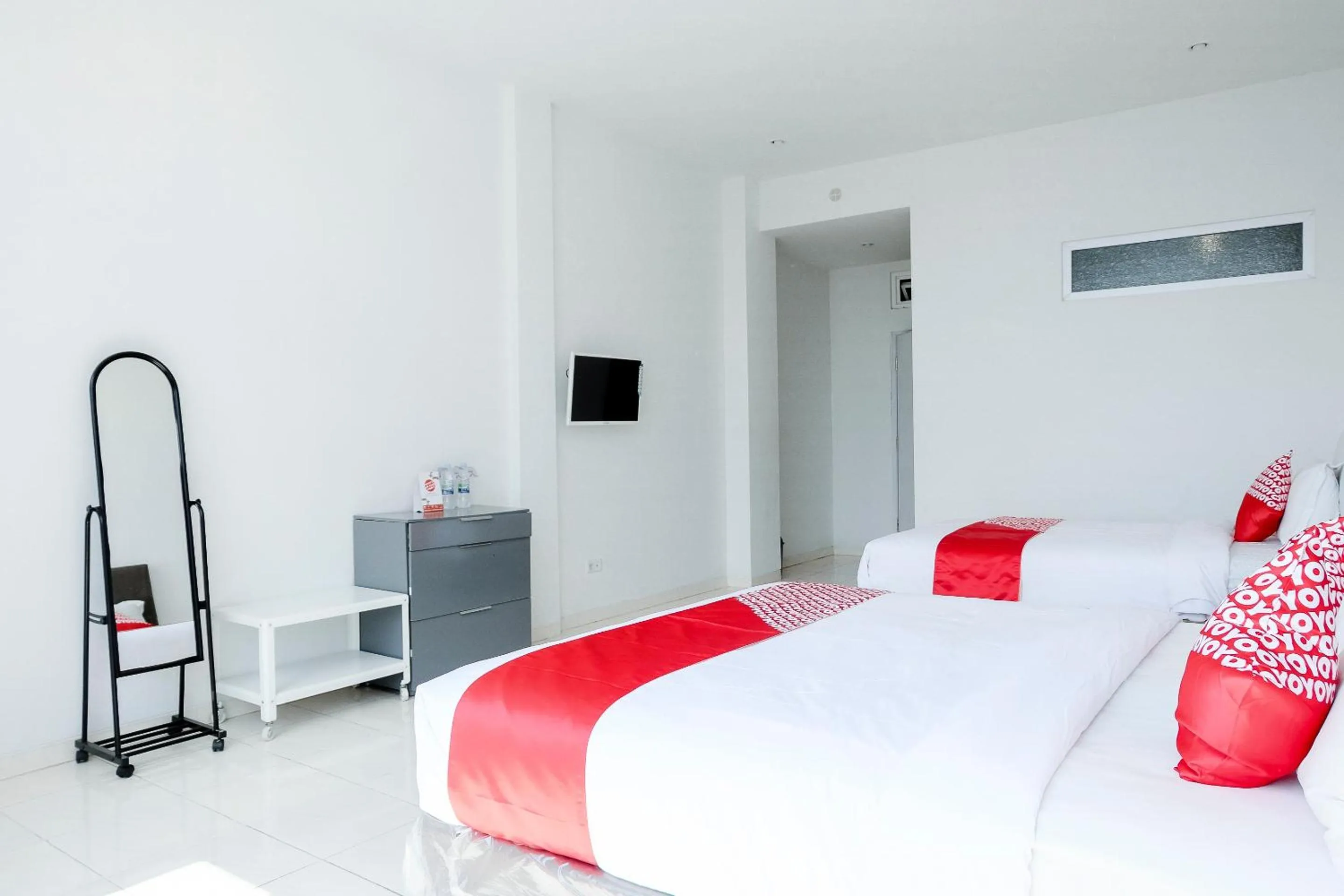 Bedroom, Bed in Hotel O Batu near Jatim Park formerly Villa Bukit Panderman Residence