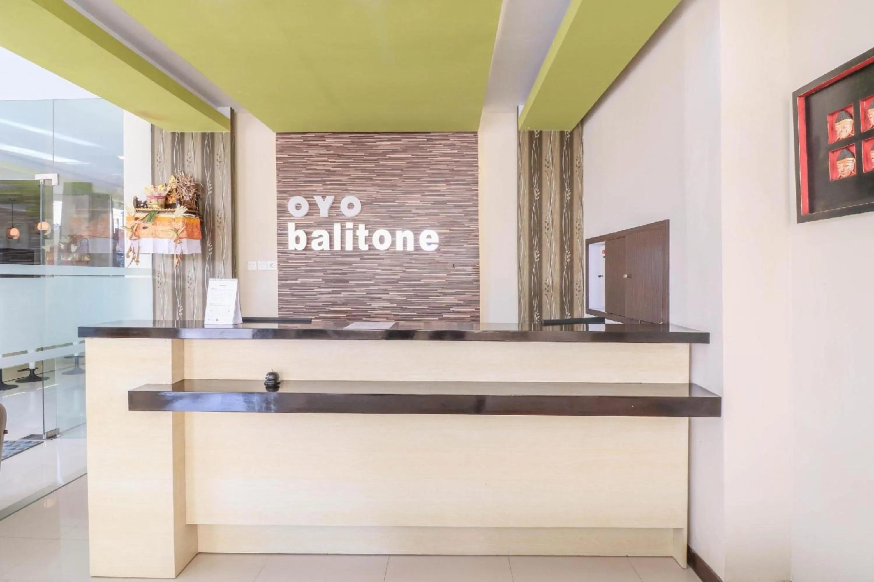 Lobby or reception in Hotel O Kuta Near Sunset Road Formerly Balitone Residence