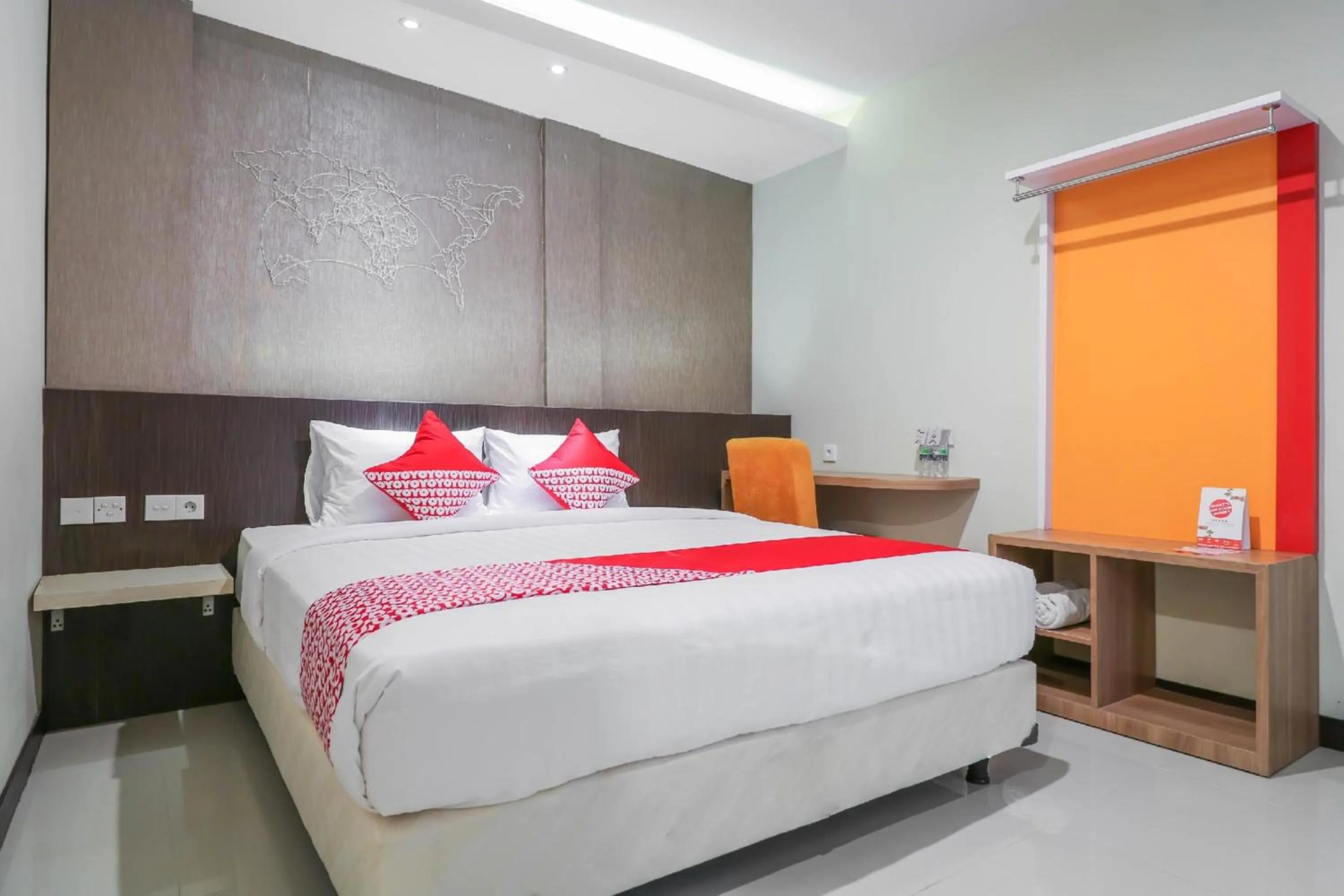 Bedroom in Hotel O Kuta Near Sunset Road Formerly Balitone Residence