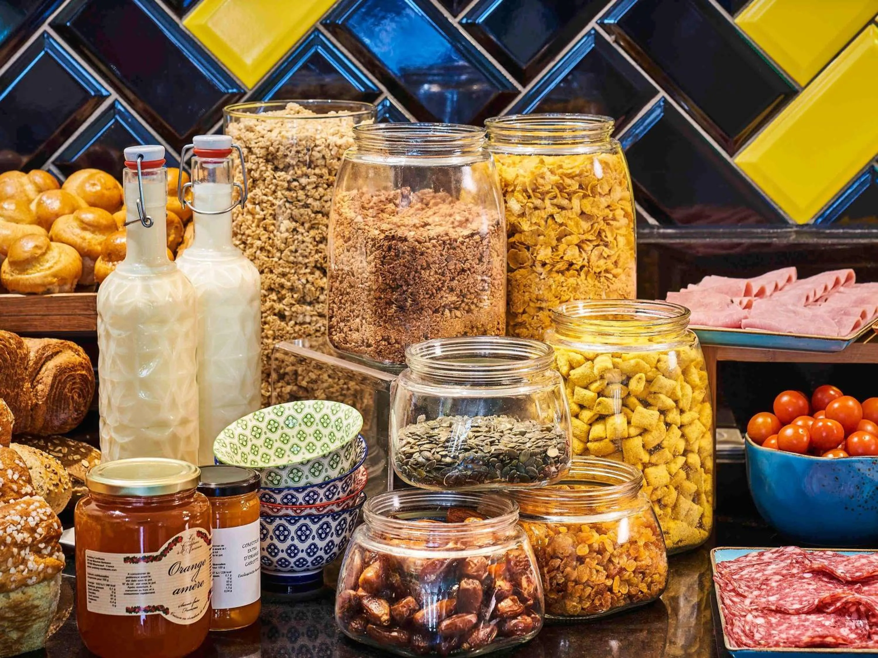 Breakfast in Mercure Paris Gare De Lyon TGV