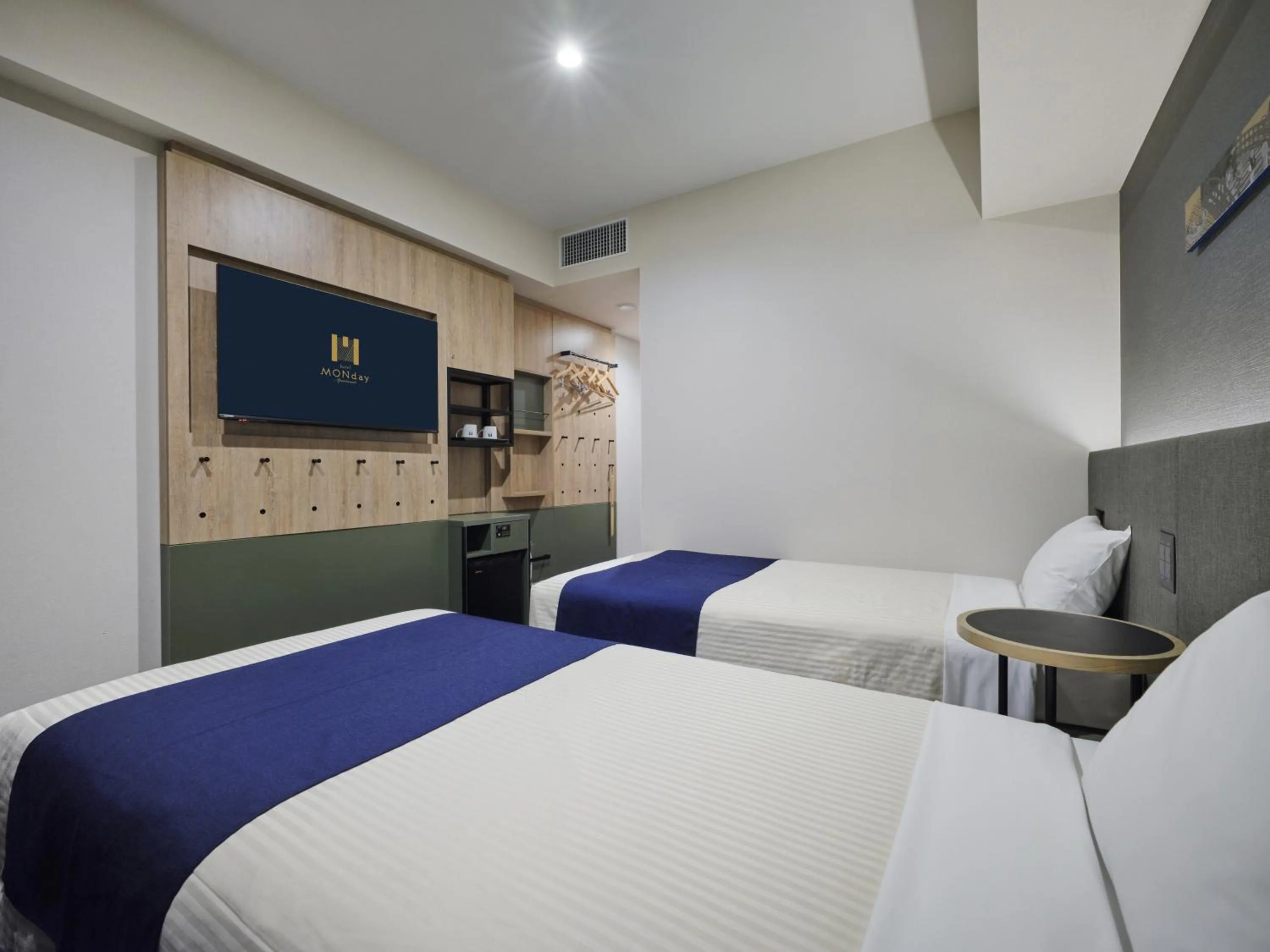 Bed in hotel MONday Akihabara Asakusabashi