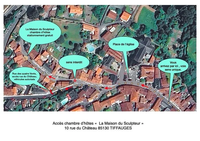 La maison du sculpteur à Tiffauges proche Puy du F