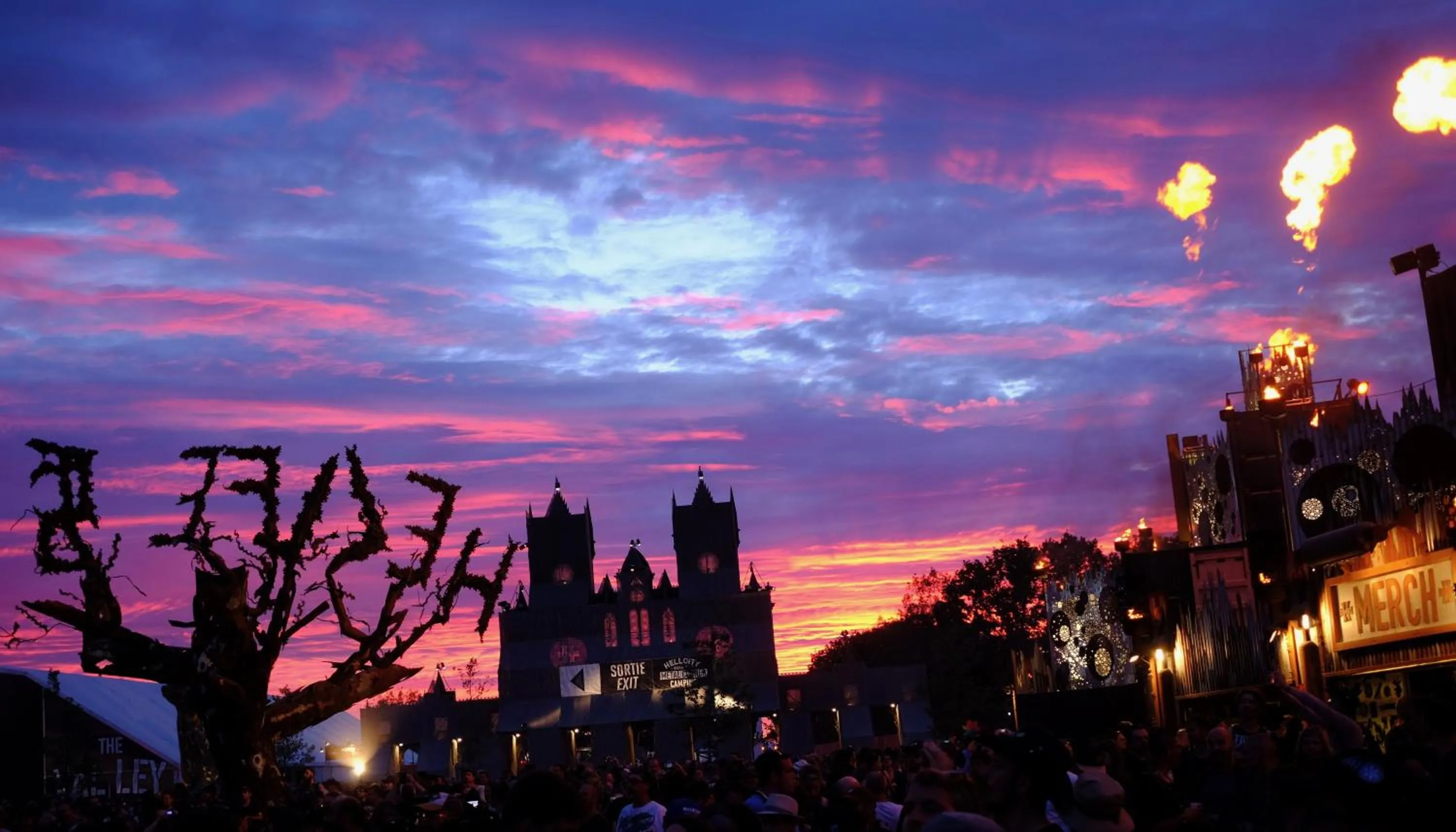 La maison du sculpteur à Tiffauges proche Puy du F